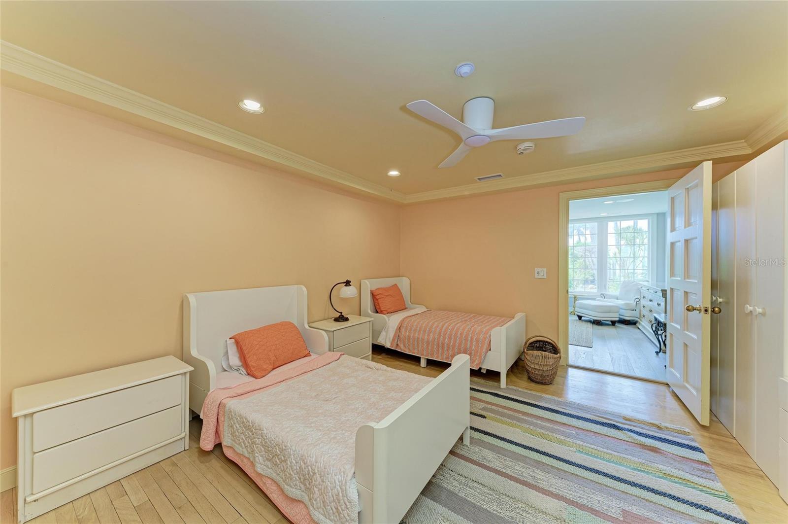 Image 25 of 82 For 4473 Gulf Of Mexico Drive 4473