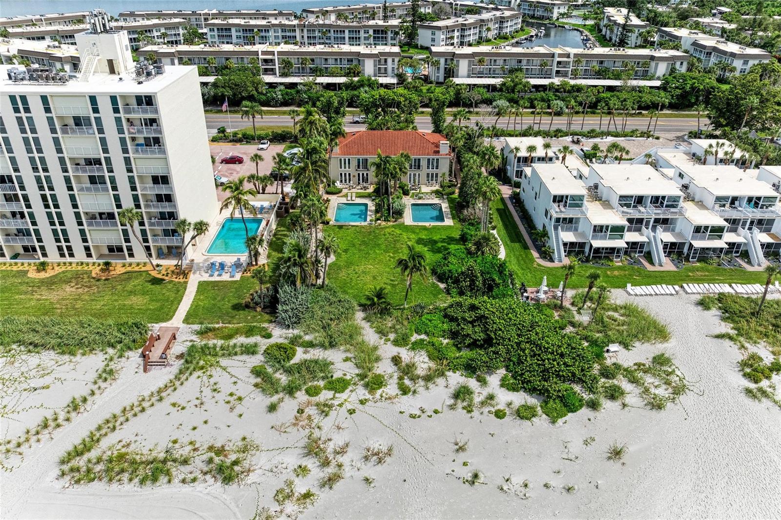 Image 4 of 82 For 4473 Gulf Of Mexico Drive 4473