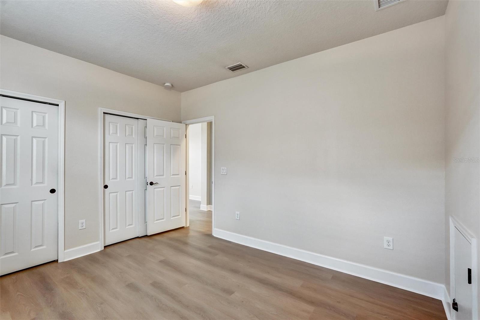 Image 23 of 35 For 4628 Garden Arbor Way
