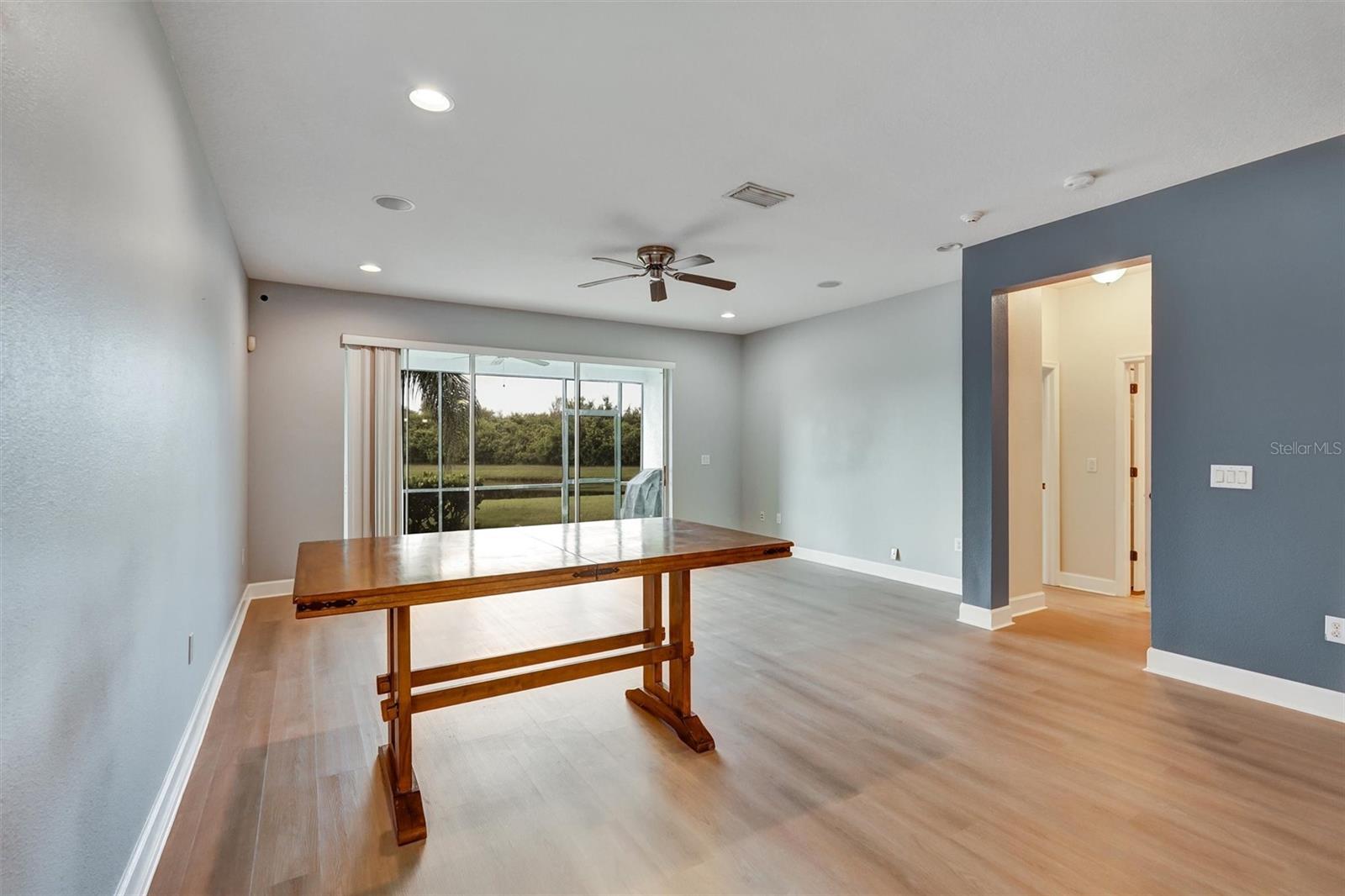Image 4 of 35 For 4628 Garden Arbor Way