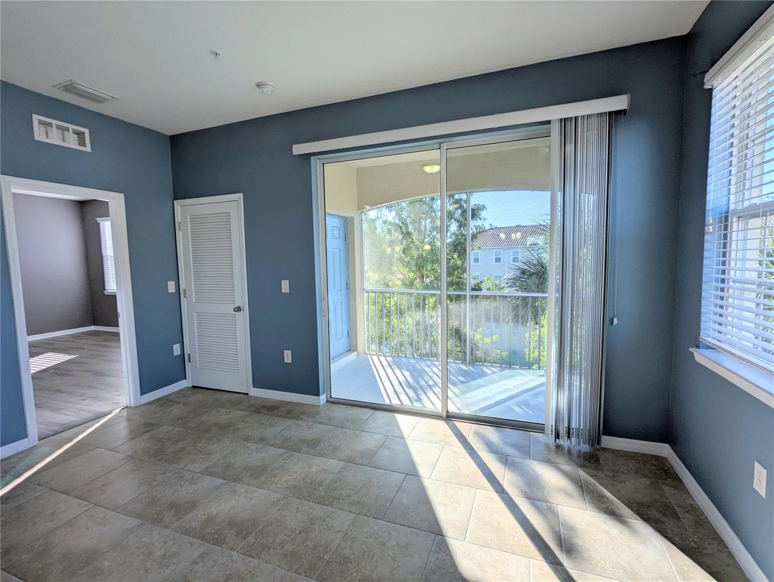 Image 12 of 56 For 8323 Enclave Way 104