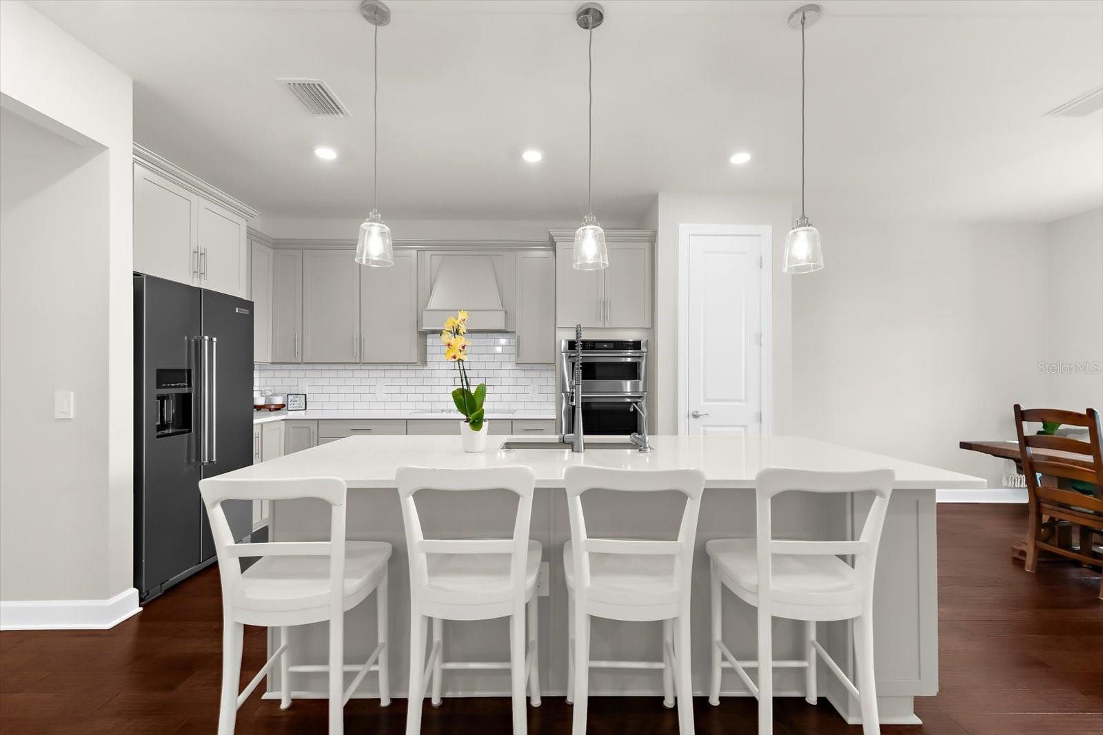 Image 12 of 44 For 6148 Baywood Court