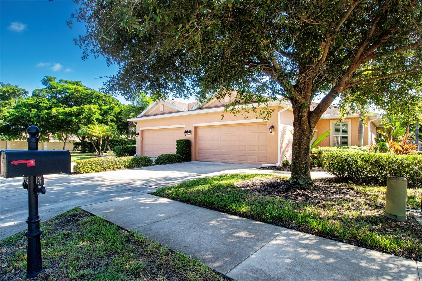 Details for 197 Fontanelle Circle, VENICE, FL 34292