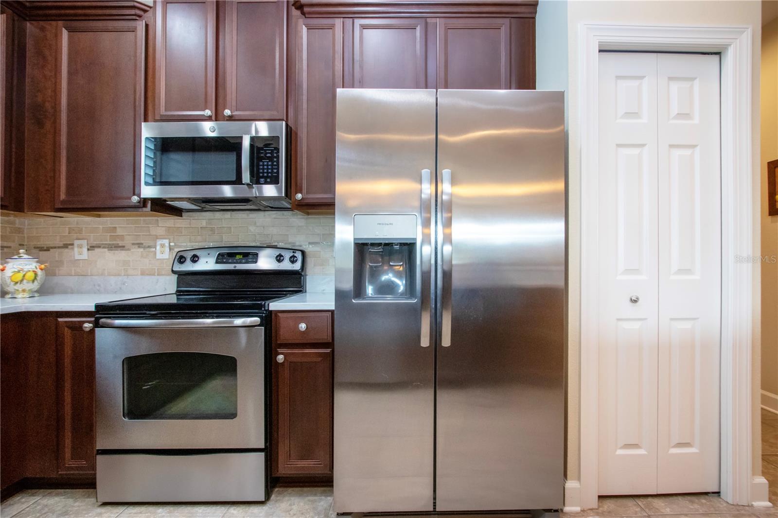 Image 14 of 57 For 197 Fontanelle Circle