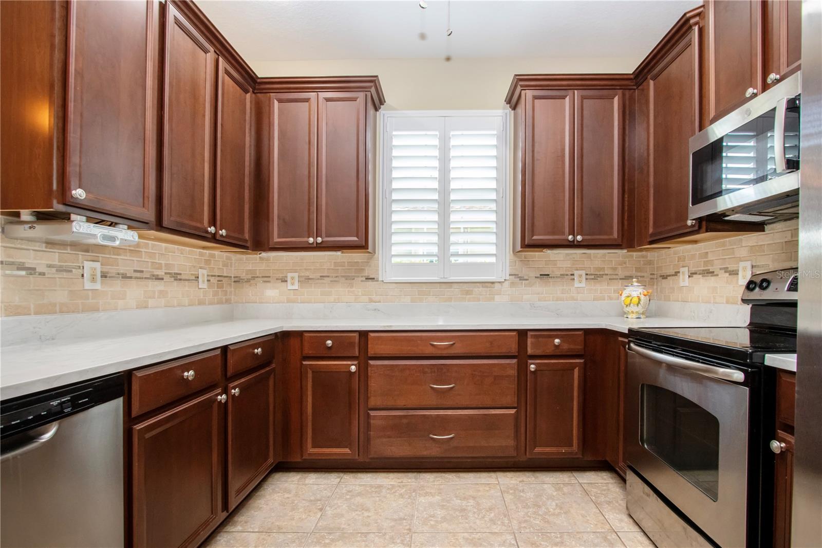 Image 15 of 57 For 197 Fontanelle Circle