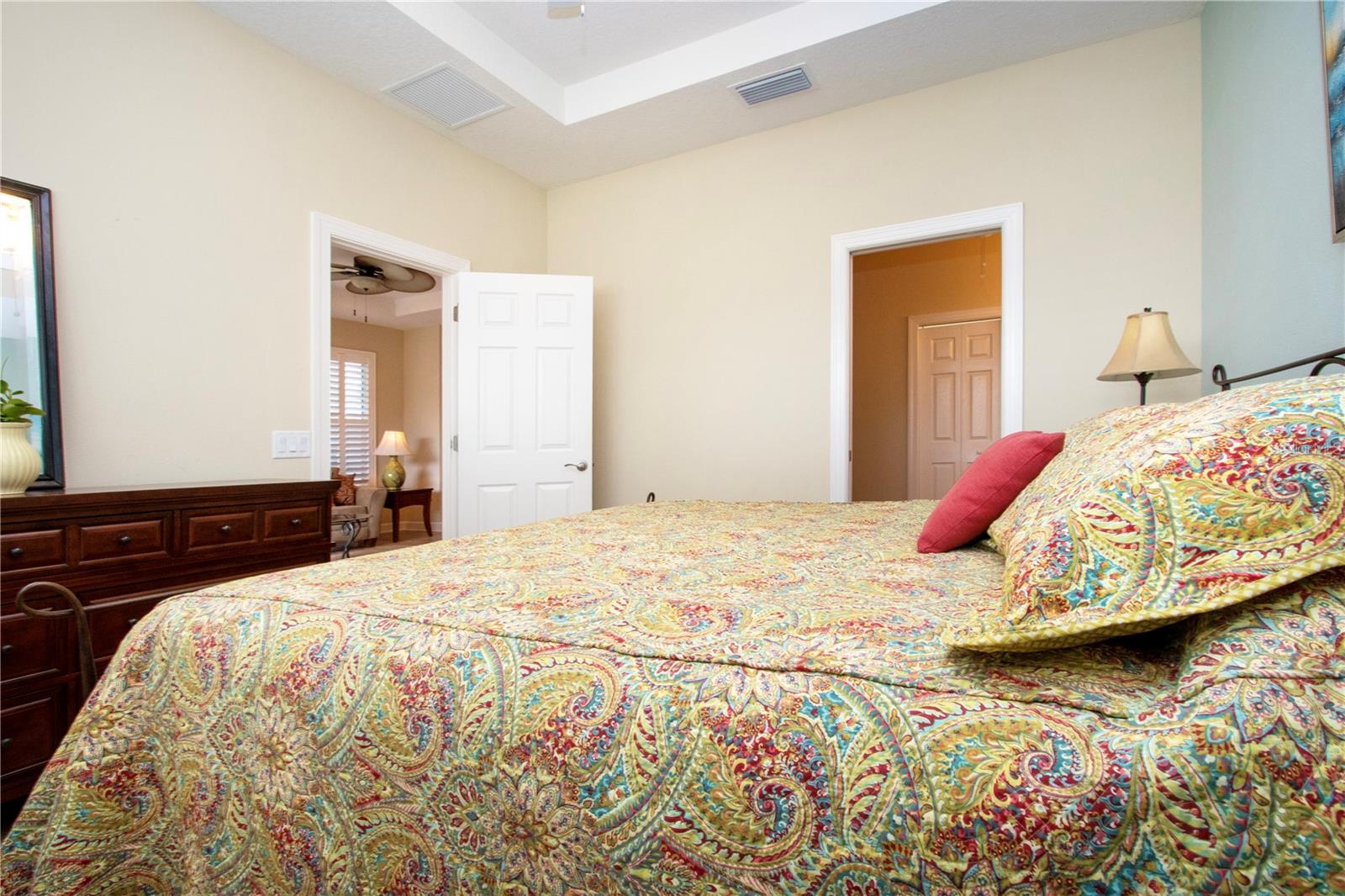 Image 21 of 57 For 197 Fontanelle Circle