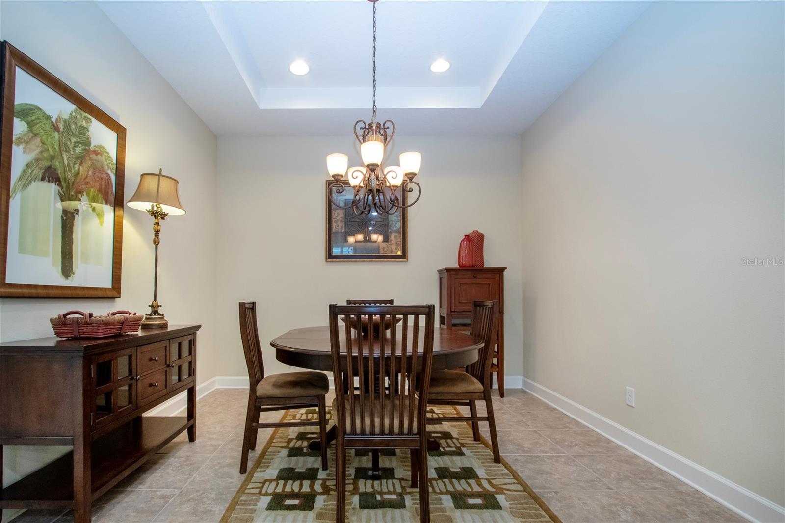 Image 8 of 57 For 197 Fontanelle Circle