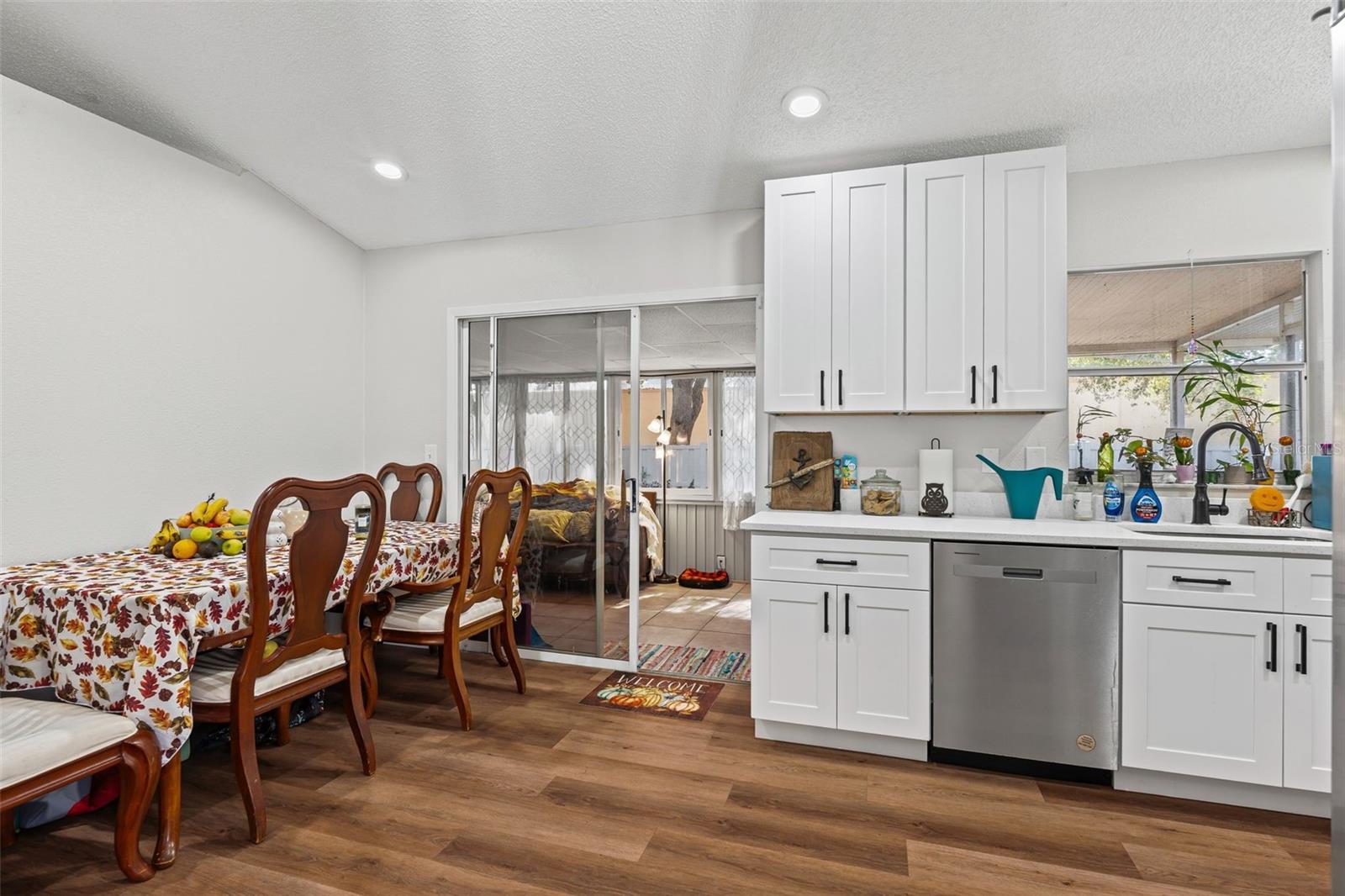 Image 10 of 26 For 3721 43rd Avenue W