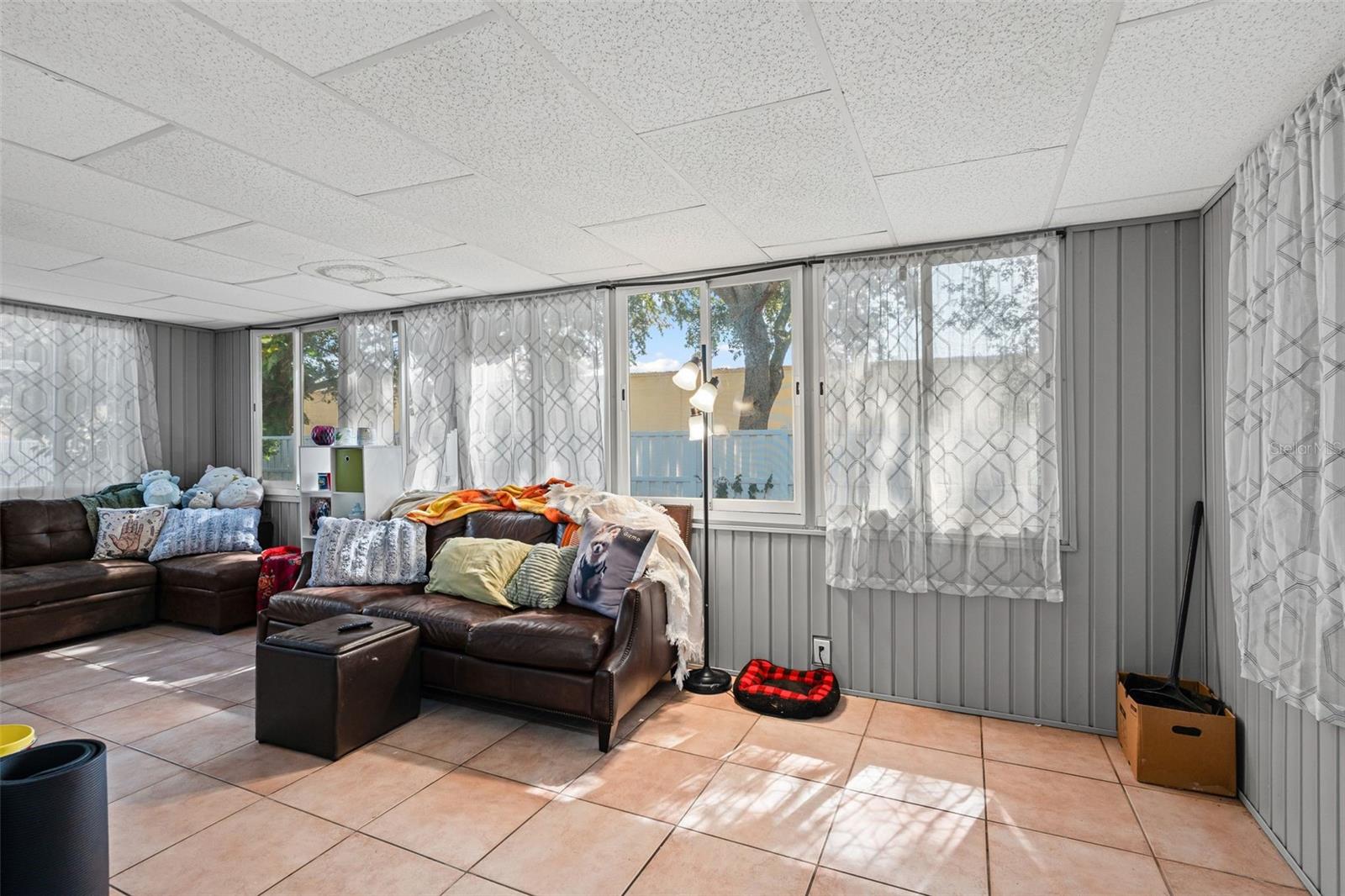 Image 13 of 26 For 3721 43rd Avenue W