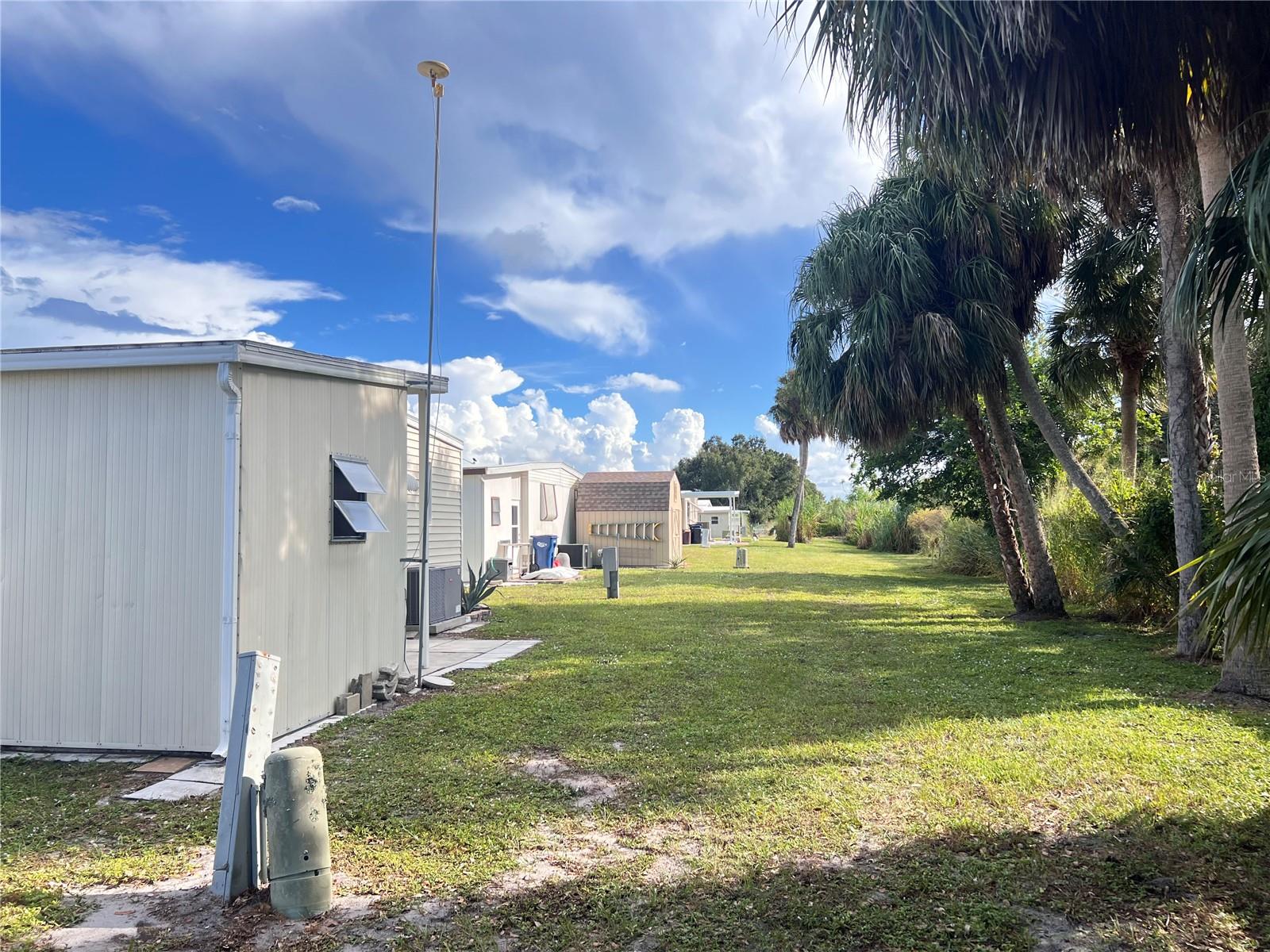 Image 50 of 55 For 5619 Bayshore Road 157