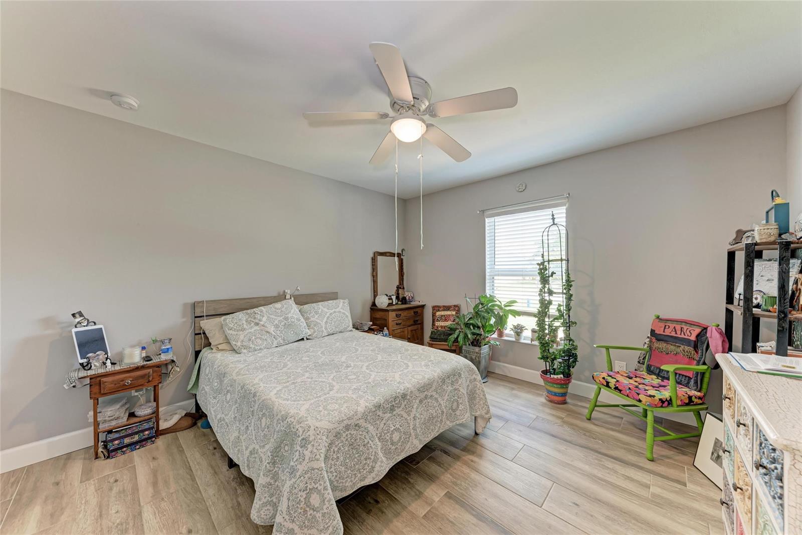 Image 14 of 27 For 3759 Santana Street