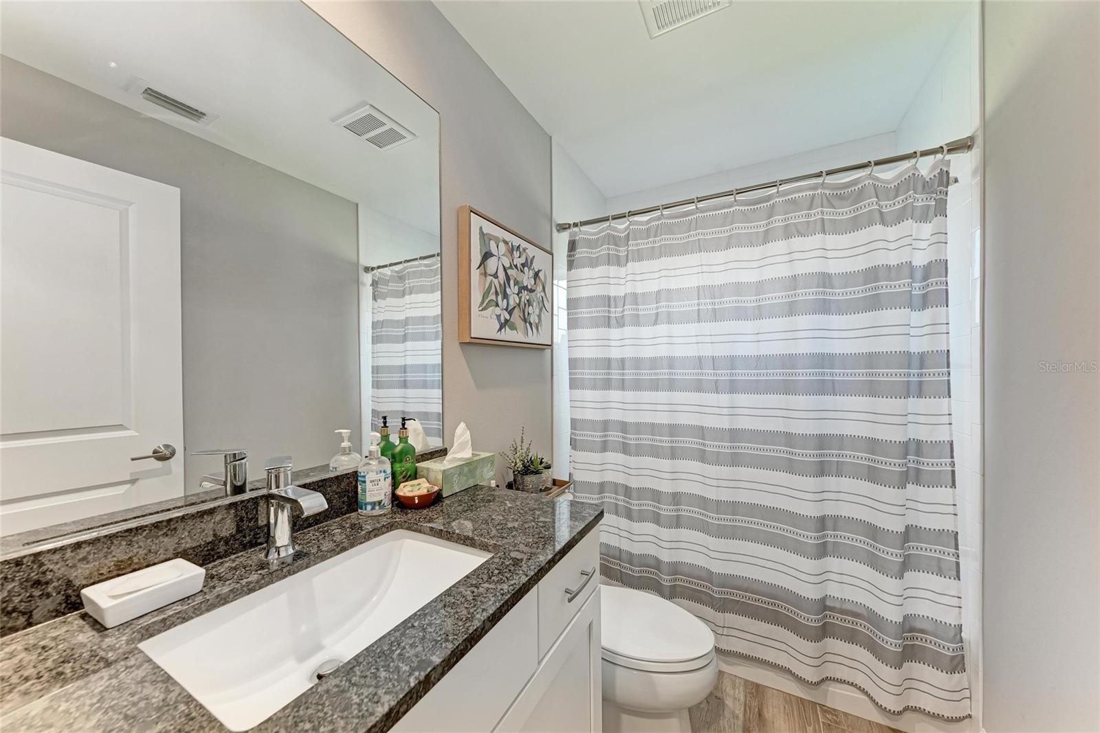 Image 15 of 27 For 3759 Santana Street