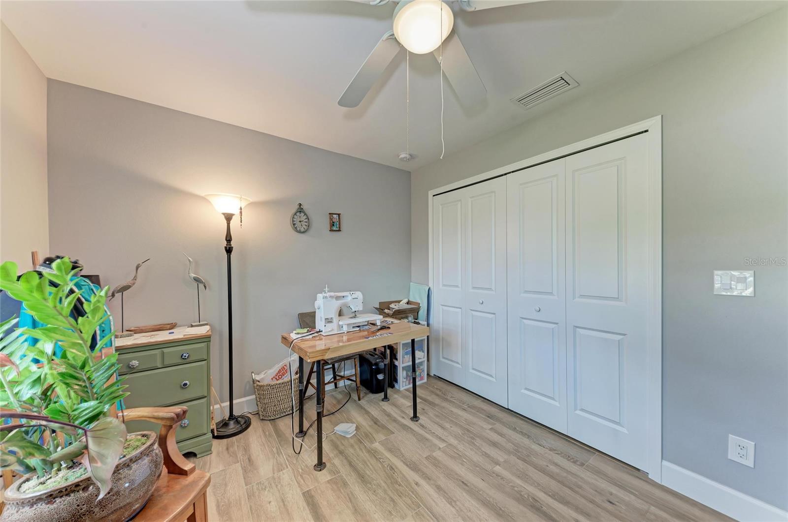 Image 16 of 27 For 3759 Santana Street