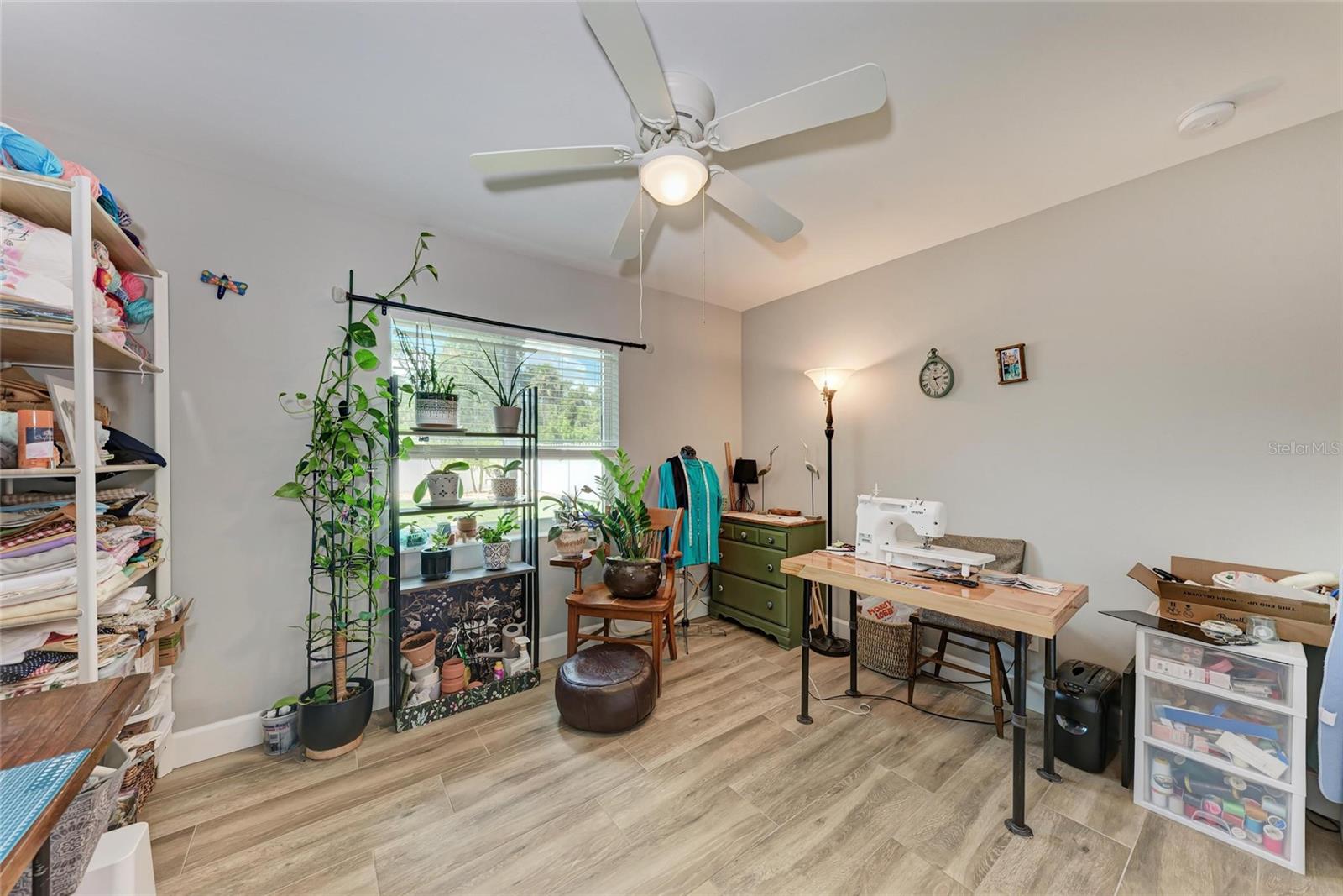Image 17 of 27 For 3759 Santana Street