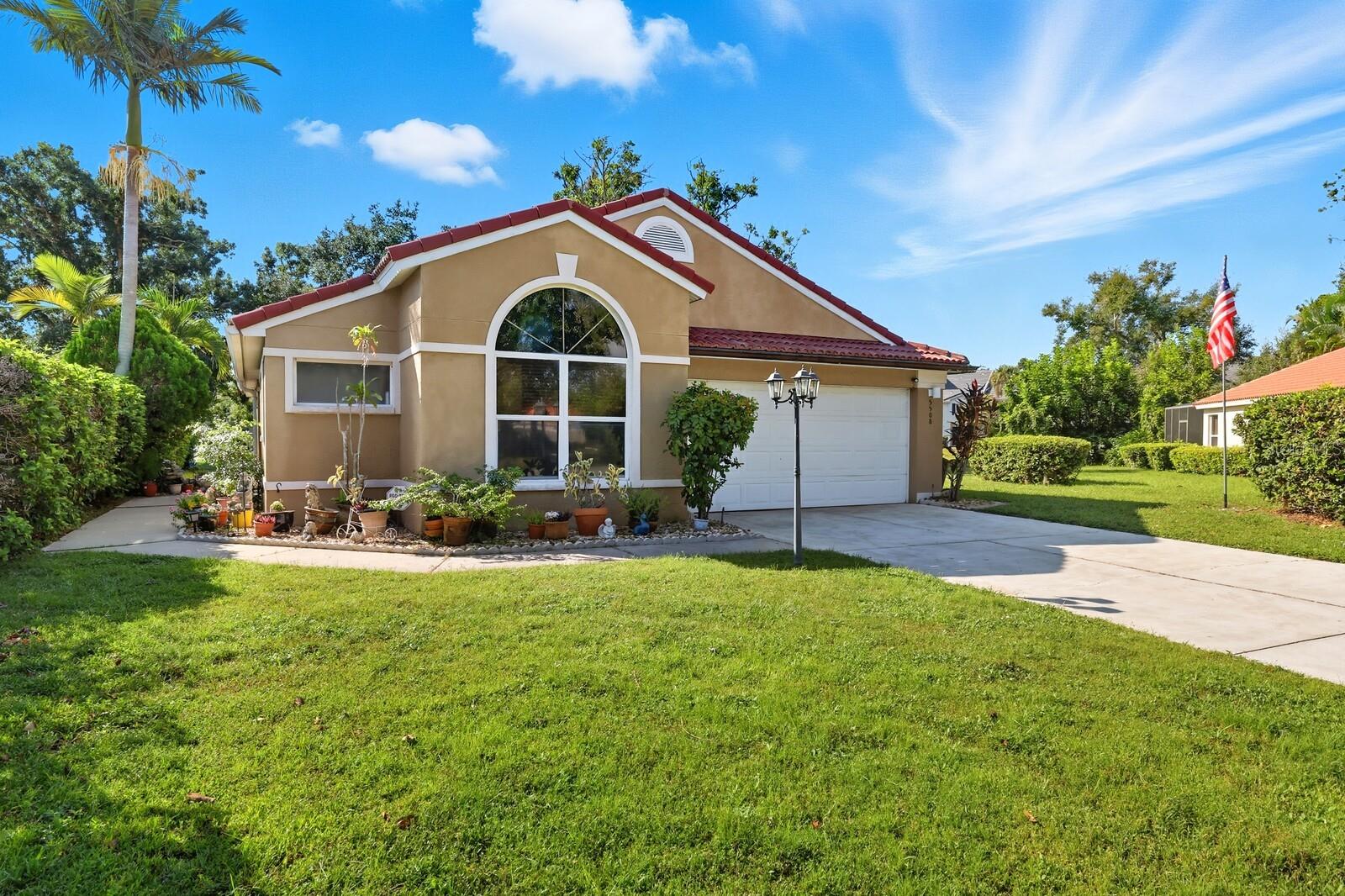 Details for 5508 Gardens Drive, SARASOTA, FL 34243