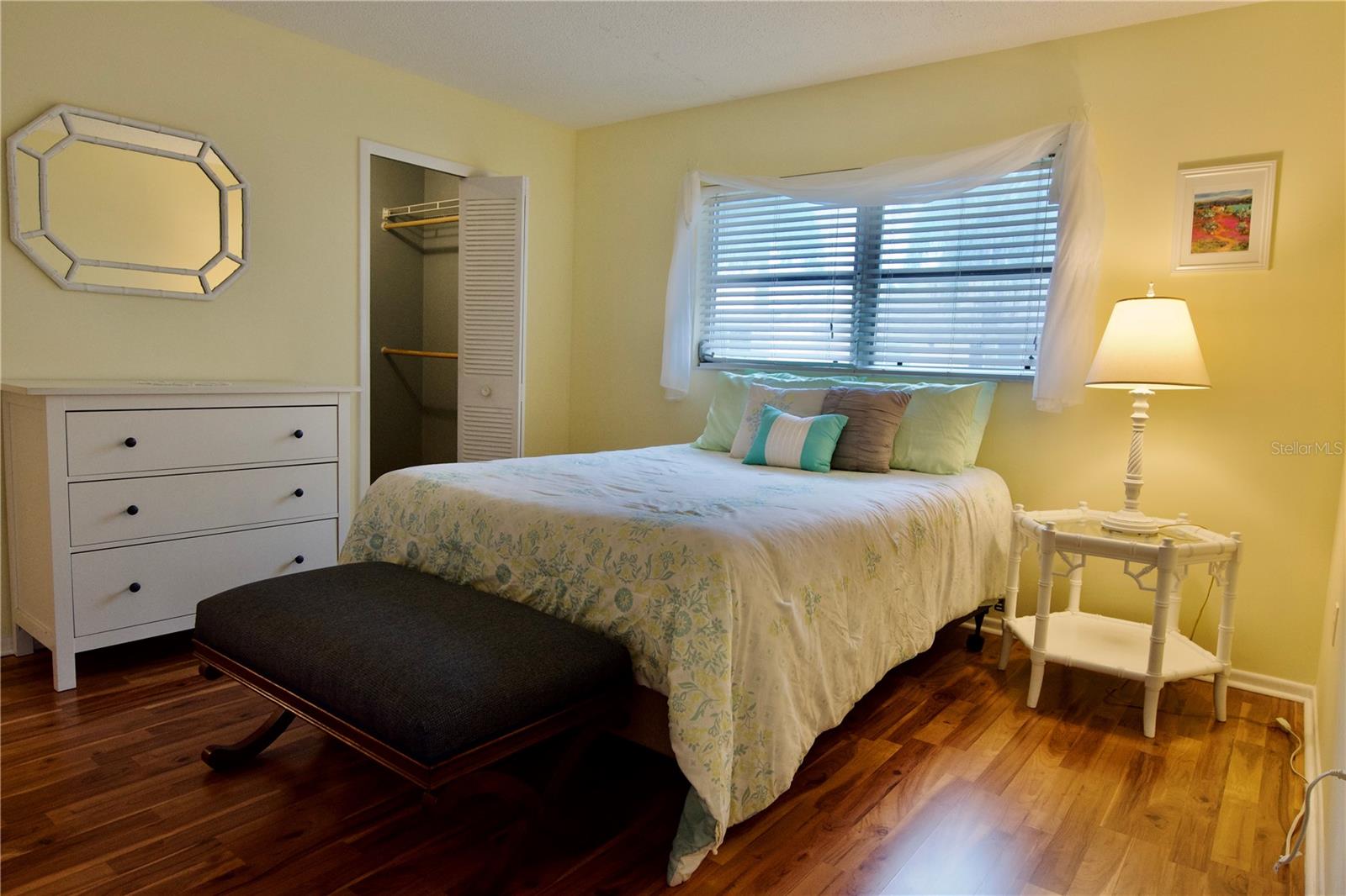 Image 18 of 48 For 390 301 Boulevard W 11a