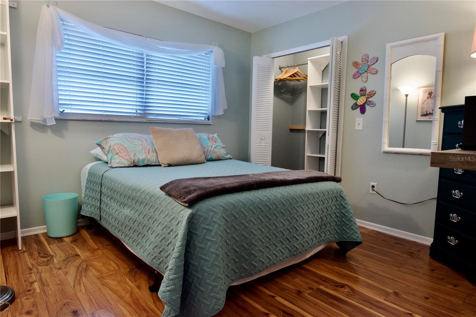 Image 24 of 48 For 390 301 Boulevard W 11a