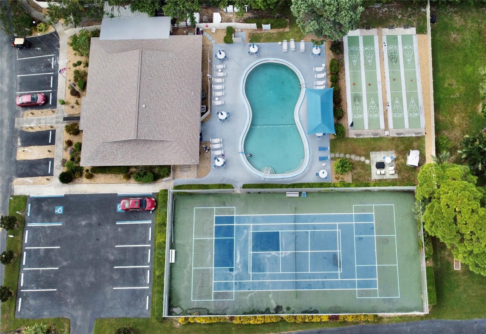 Image 6 of 48 For 390 301 Boulevard W 11a