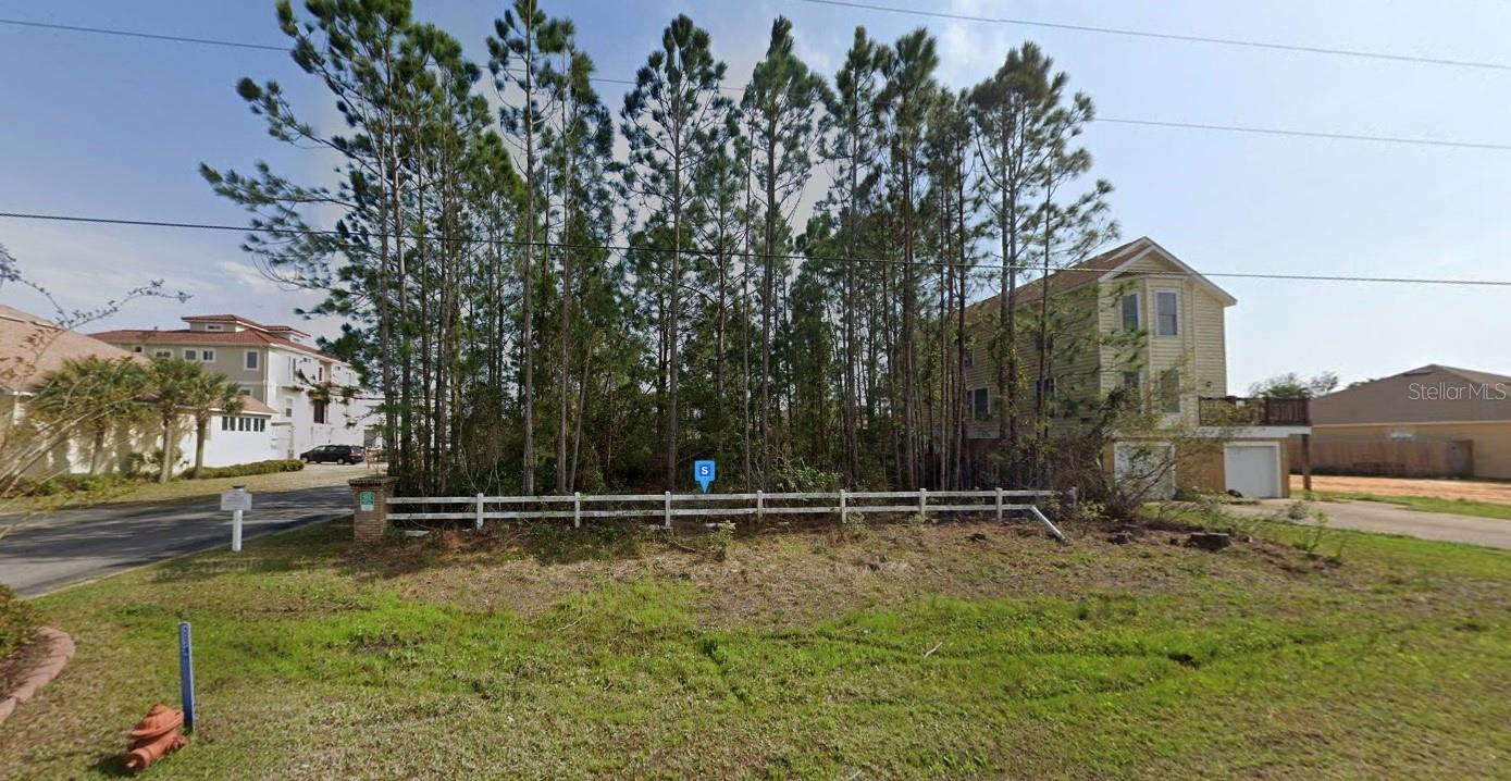 Image 2 of 7 For 256 Parish Boulevard