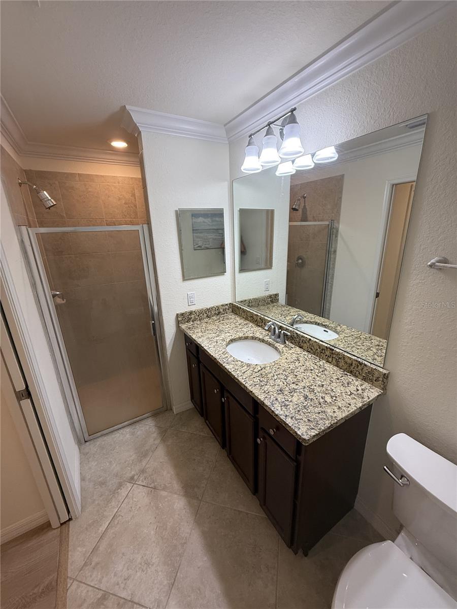 Image 10 of 60 For 16804 Vardon Terrace 103