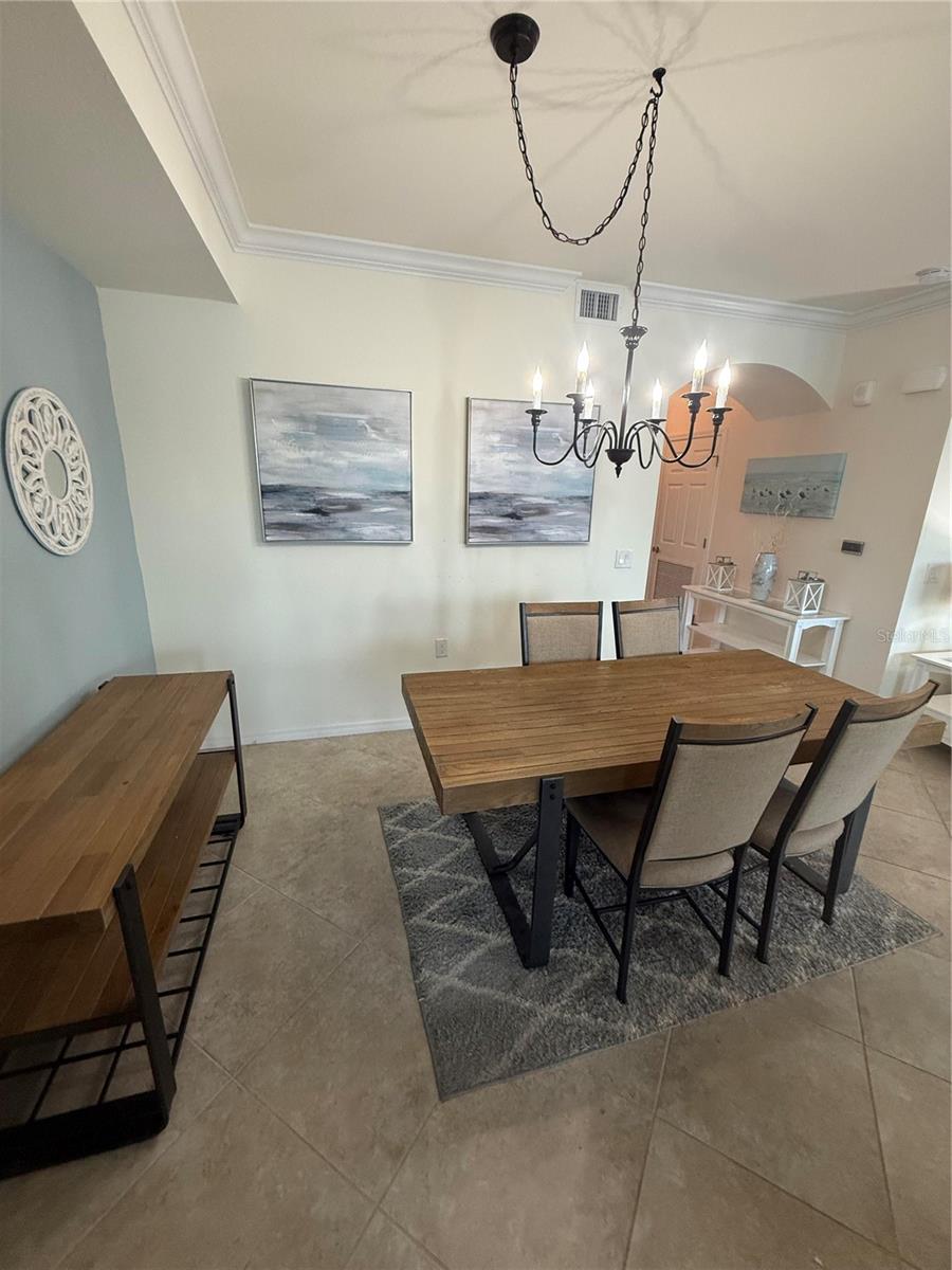 Image 5 of 60 For 16804 Vardon Terrace 103