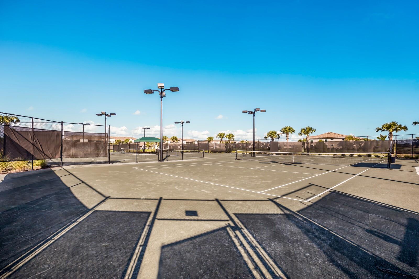 Image 52 of 60 For 16804 Vardon Terrace 103