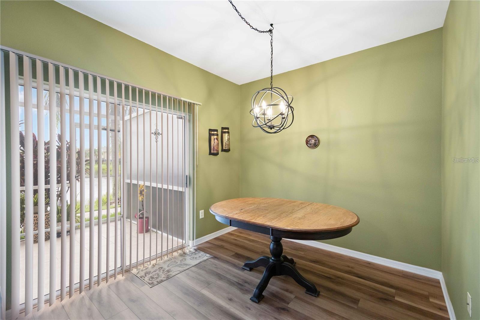 Image 6 of 48 For 7525 Plantation Circle