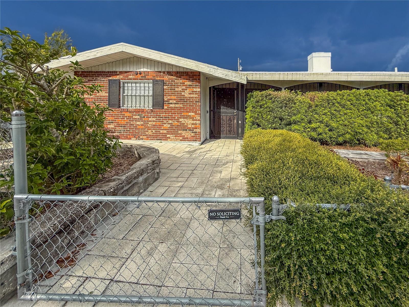 Details for 3205 Bougainvillea Street, SARASOTA, FL 34239