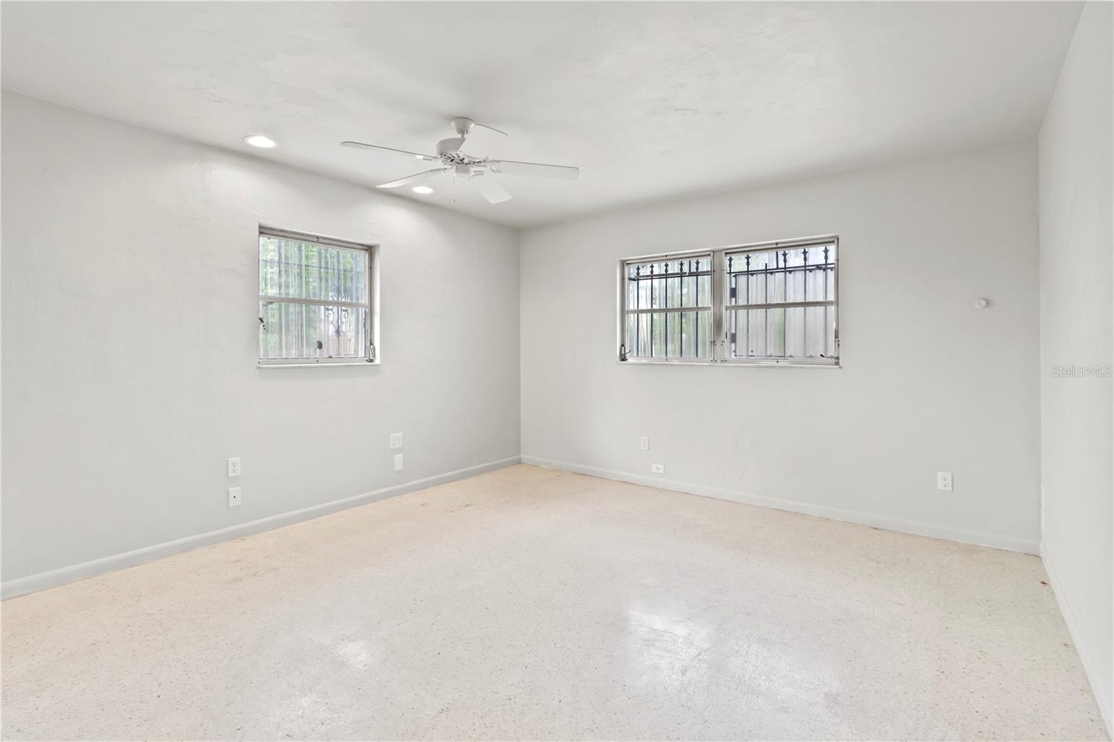Image 10 of 29 For 3205 Bougainvillea Street