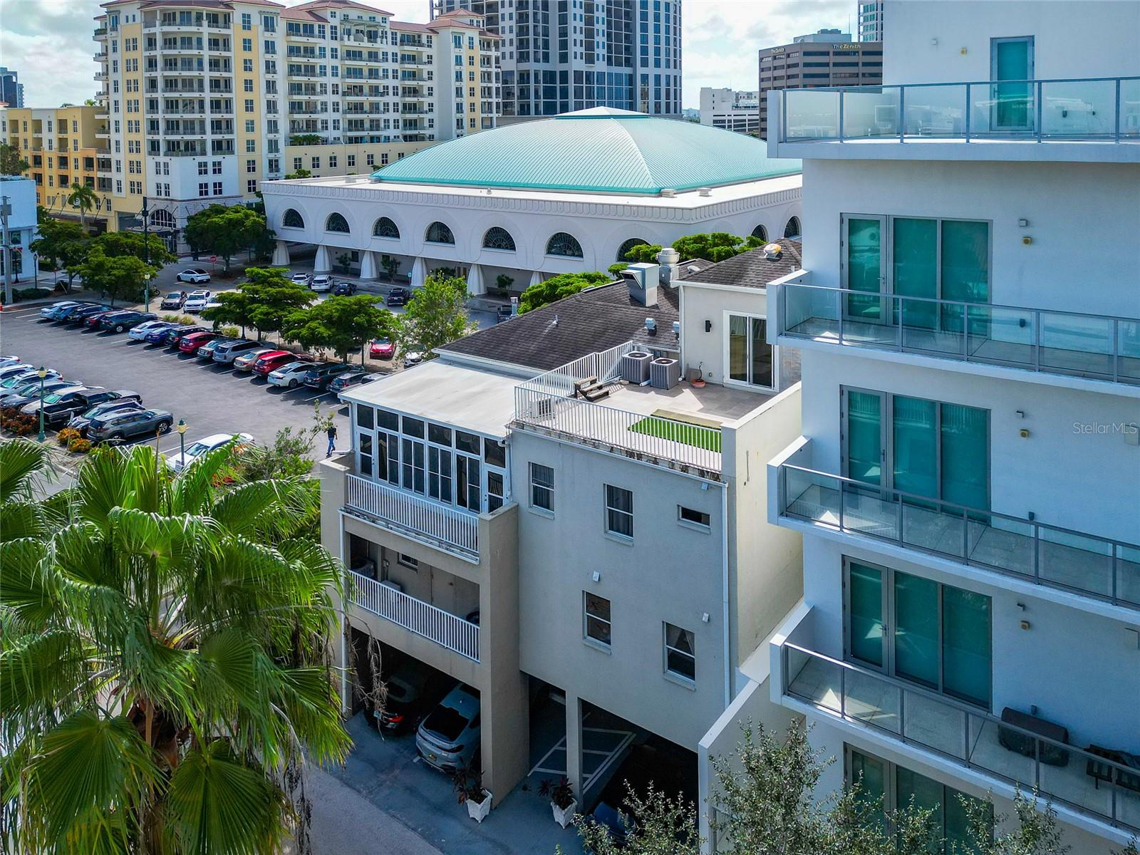 Image 10 of 99 For 1345 2nd Street