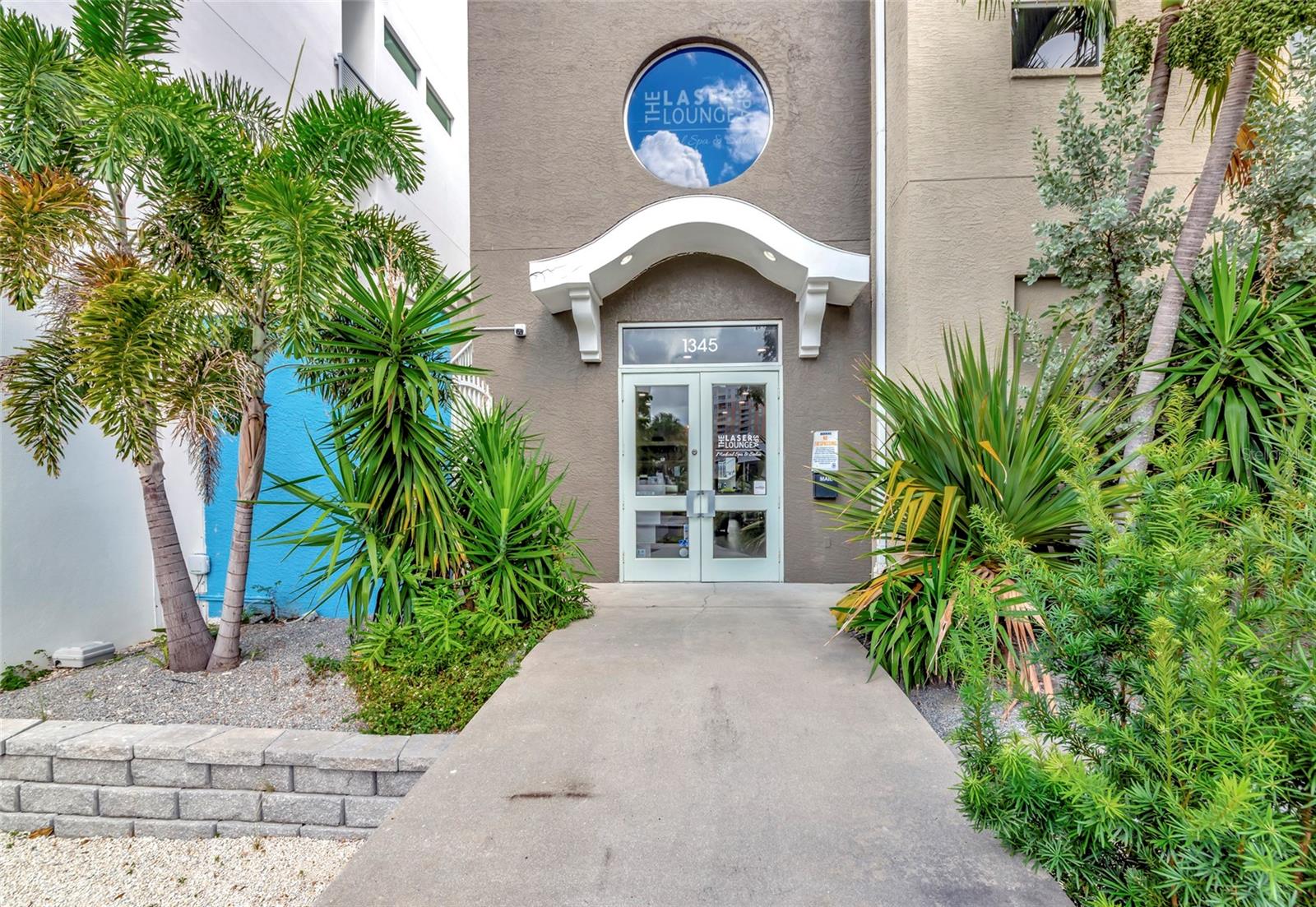 Image 13 of 99 For 1345 2nd Street