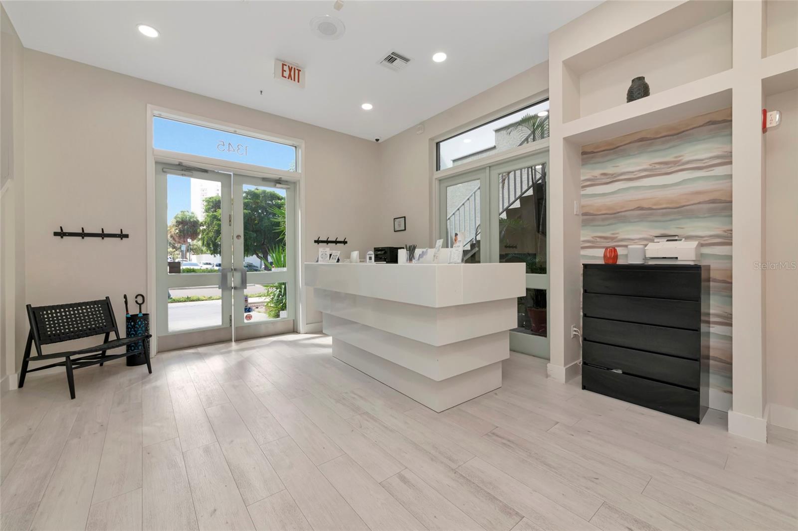 Image 17 of 99 For 1345 2nd Street