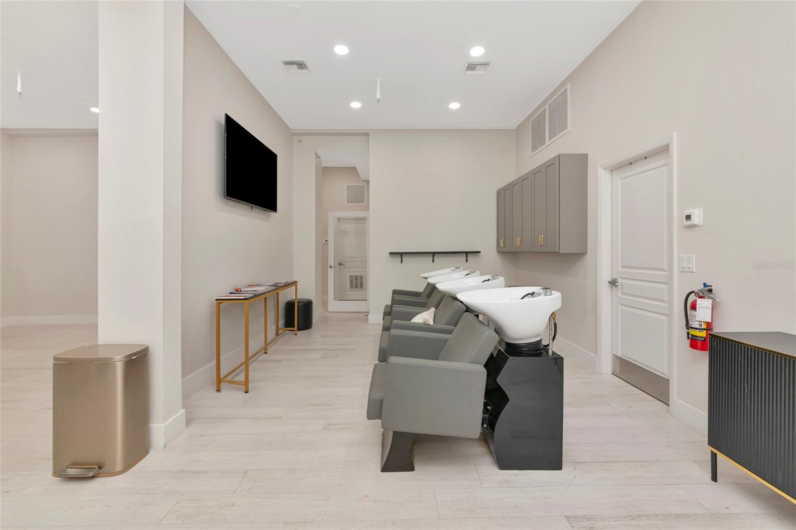 Image 28 of 99 For 1345 2nd Street