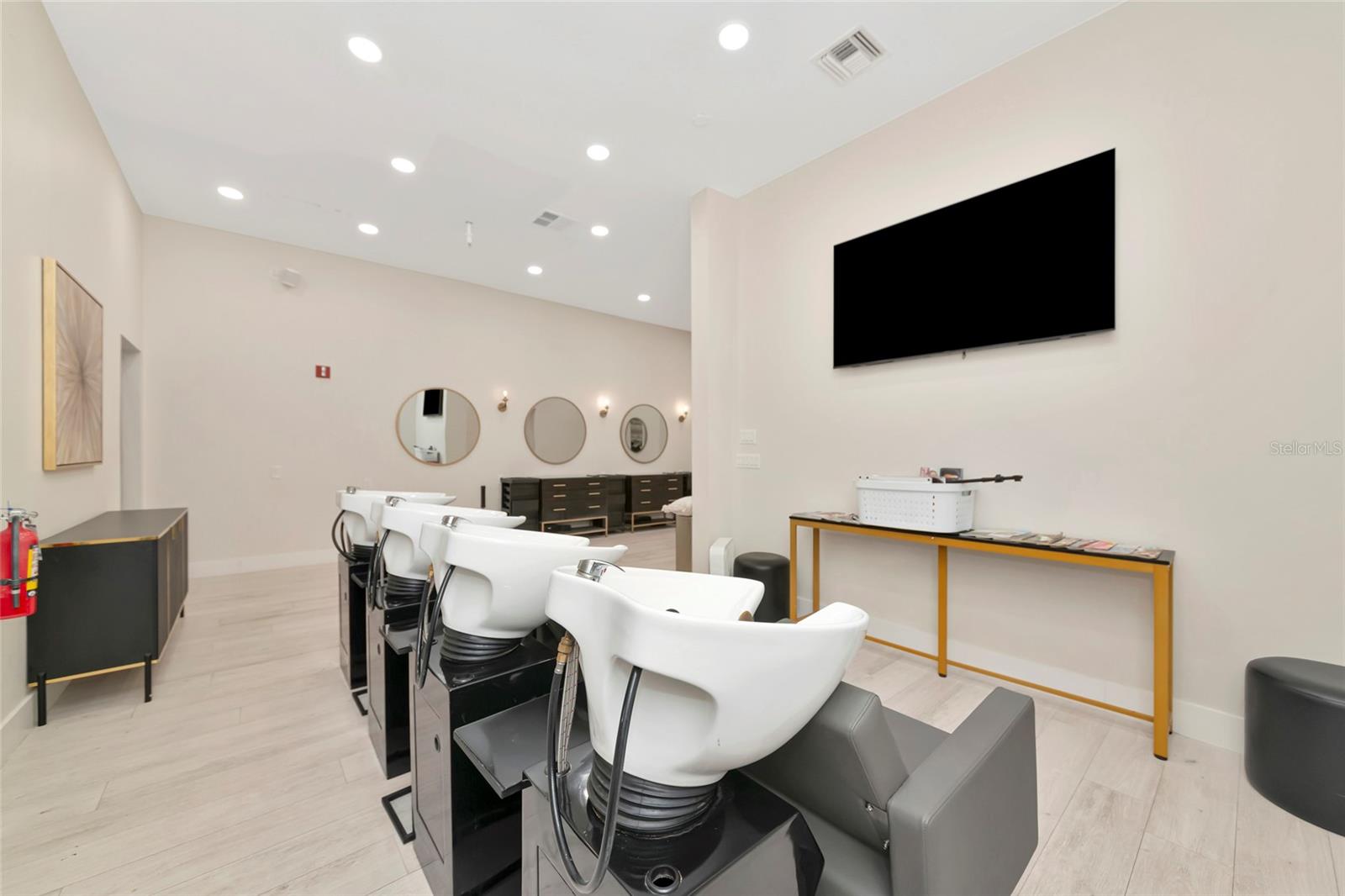 Image 33 of 99 For 1345 2nd Street