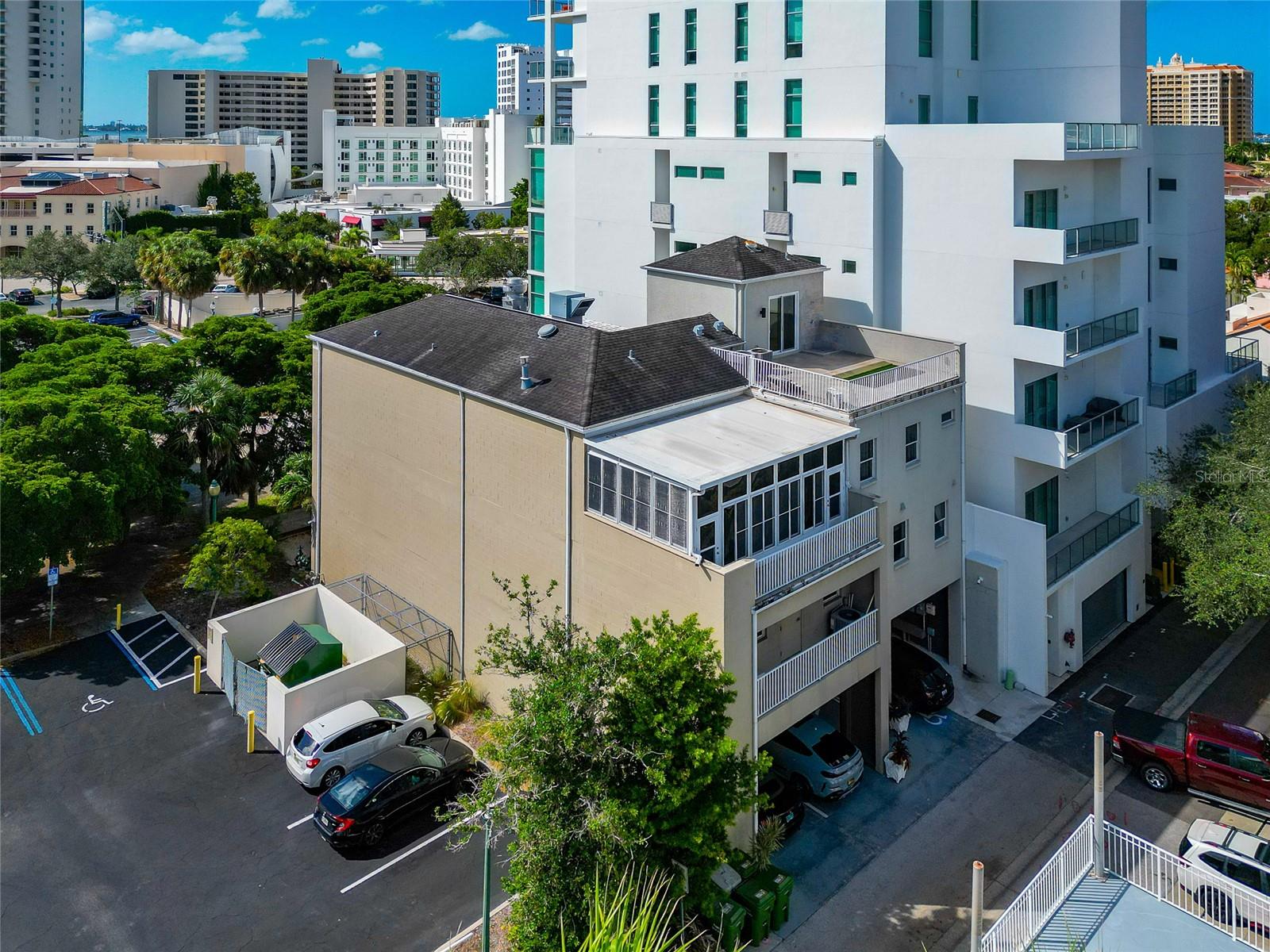 Image 8 of 99 For 1345 2nd Street