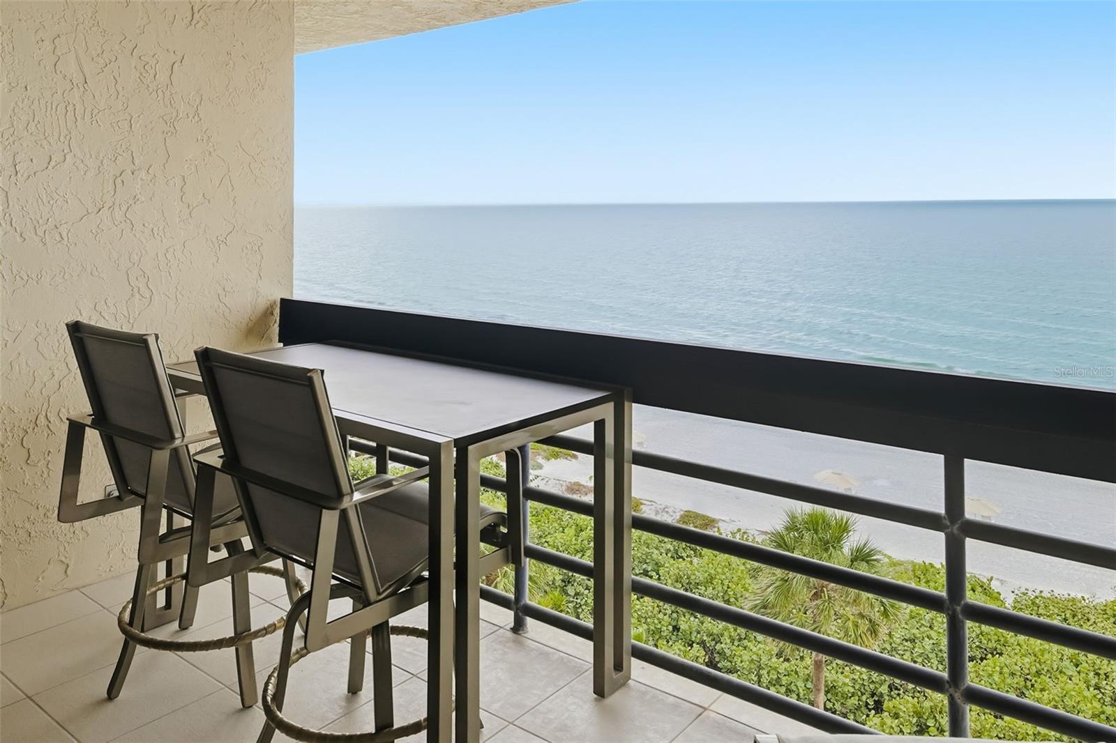 Image 23 of 78 For 1135 Gulf Of Mexico Drive 502