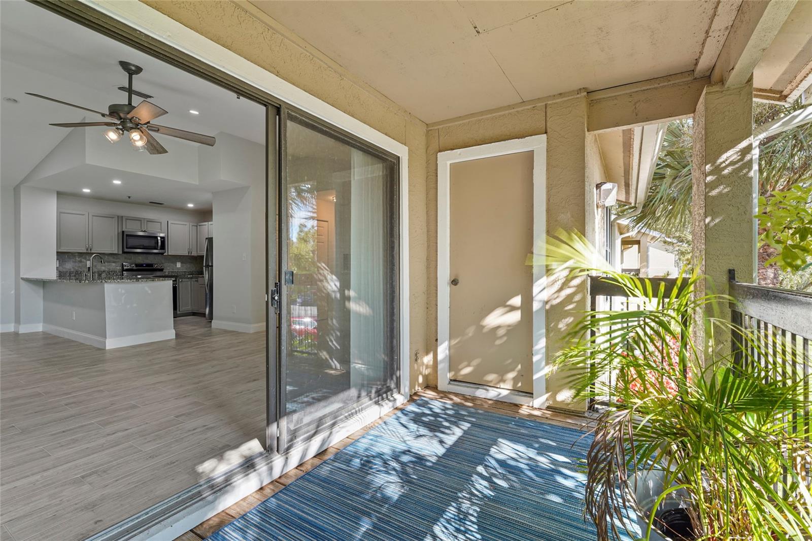 Image 20 of 83 For 4045 Crockers Lake Boulevard 23