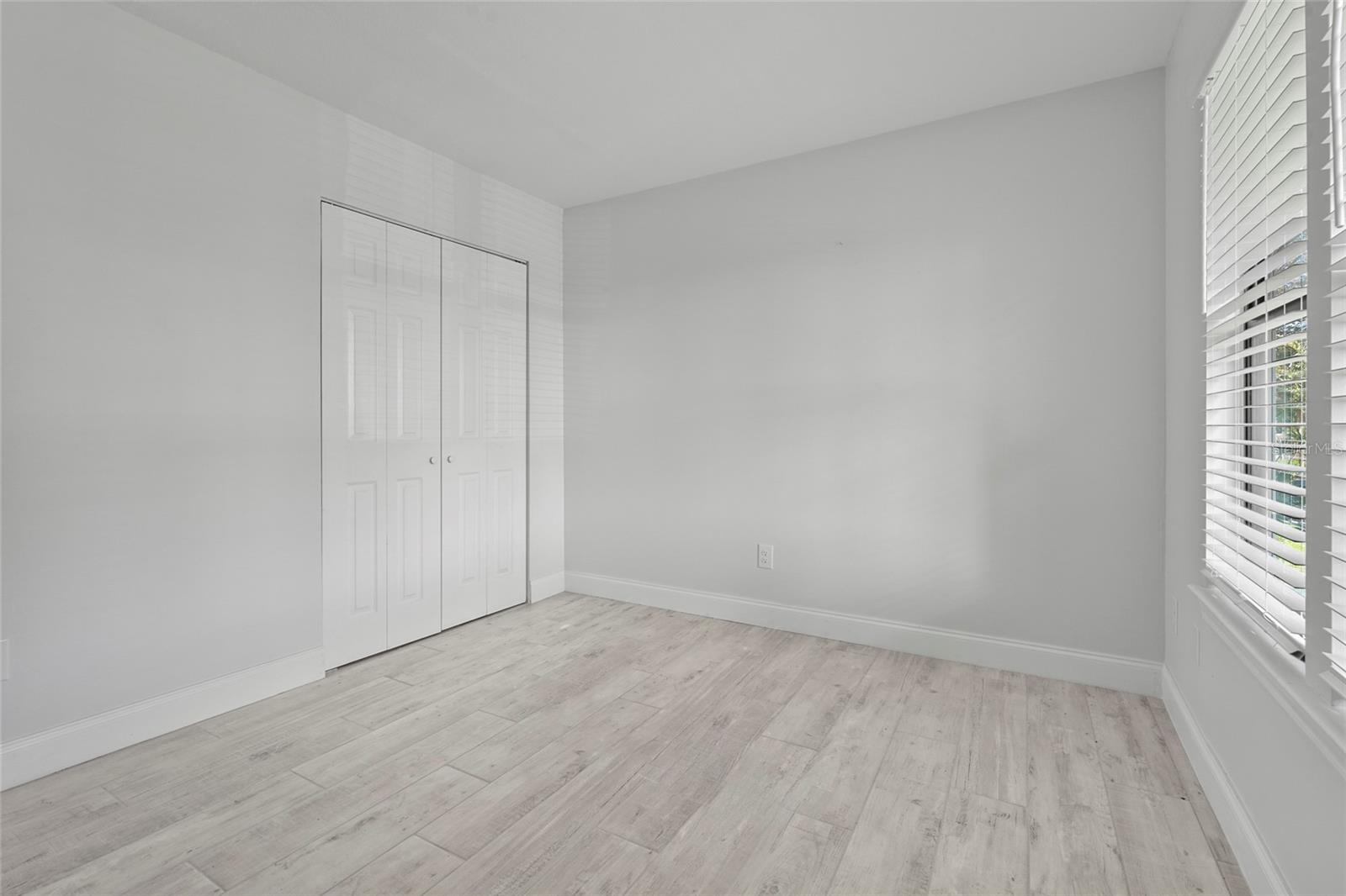 Image 40 of 83 For 4045 Crockers Lake Boulevard 23