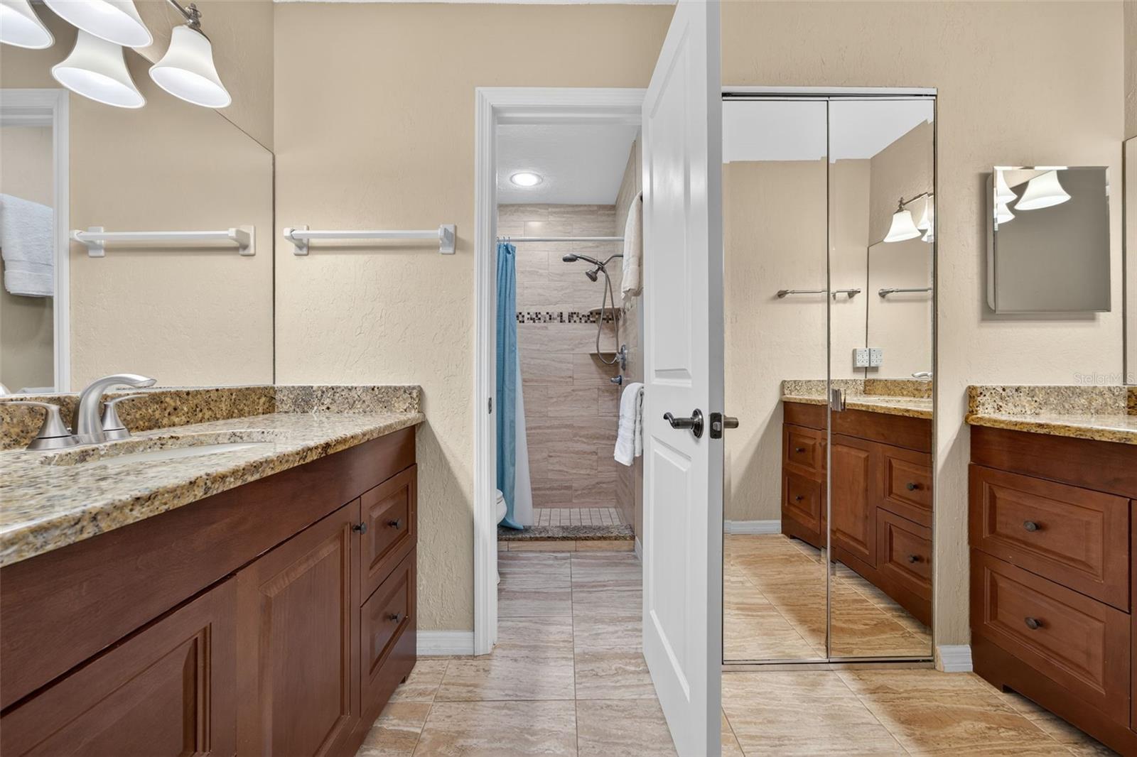 Image 12 of 35 For 5272 Box Turtle Circle