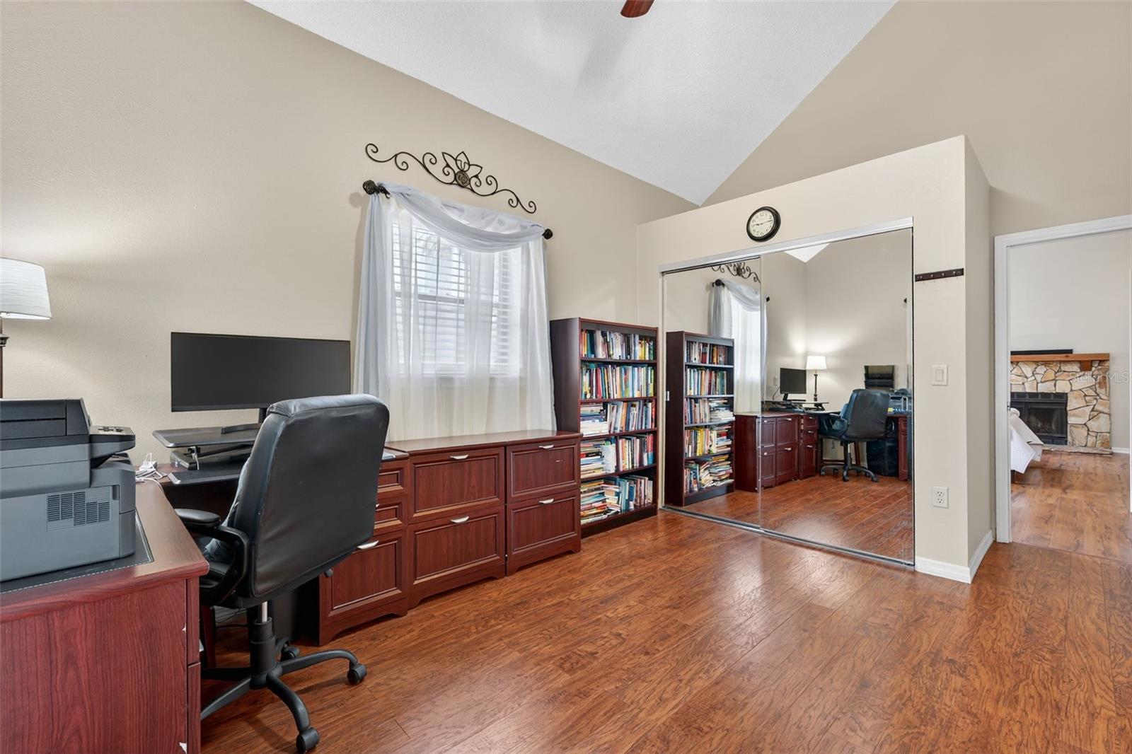 Image 15 of 35 For 5272 Box Turtle Circle