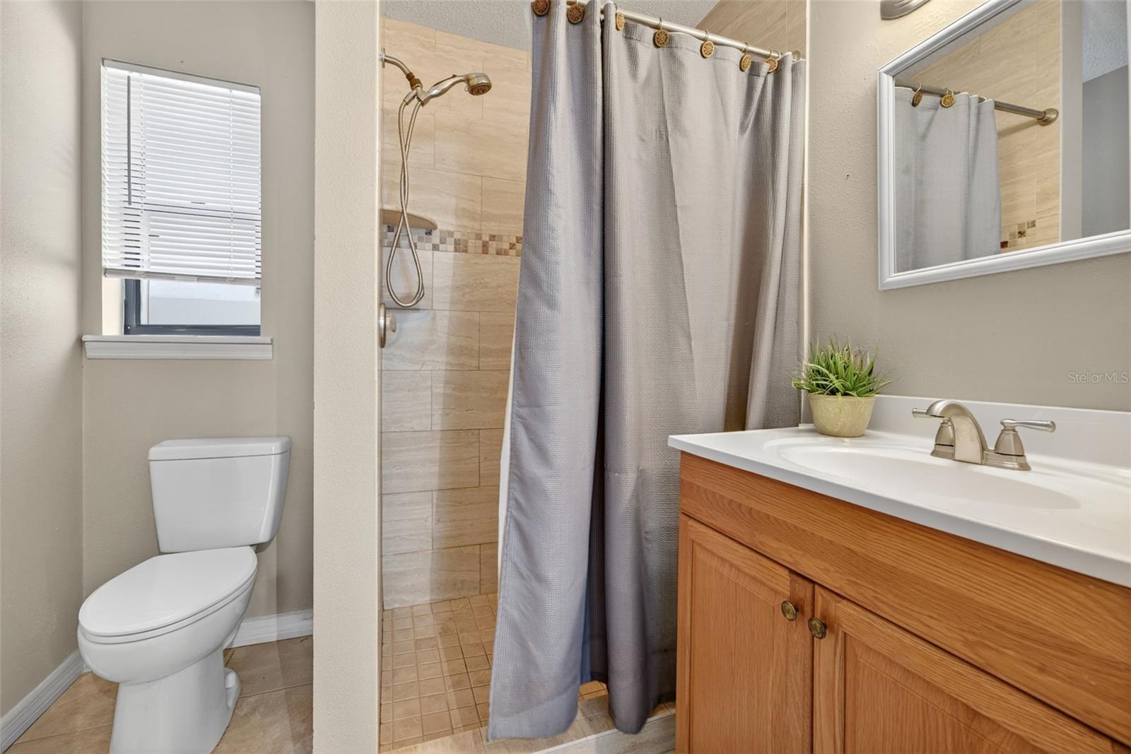 Image 24 of 35 For 5272 Box Turtle Circle