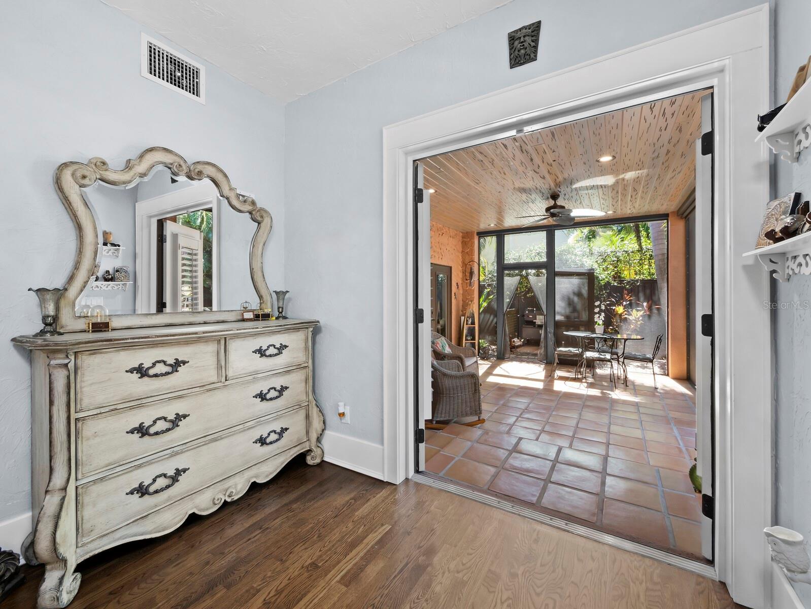 Image 17 of 35 For 1022 Osprey Avenue