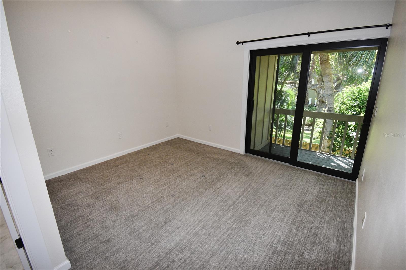 Image 24 of 42 For 2204 Bahia Vista Street D7