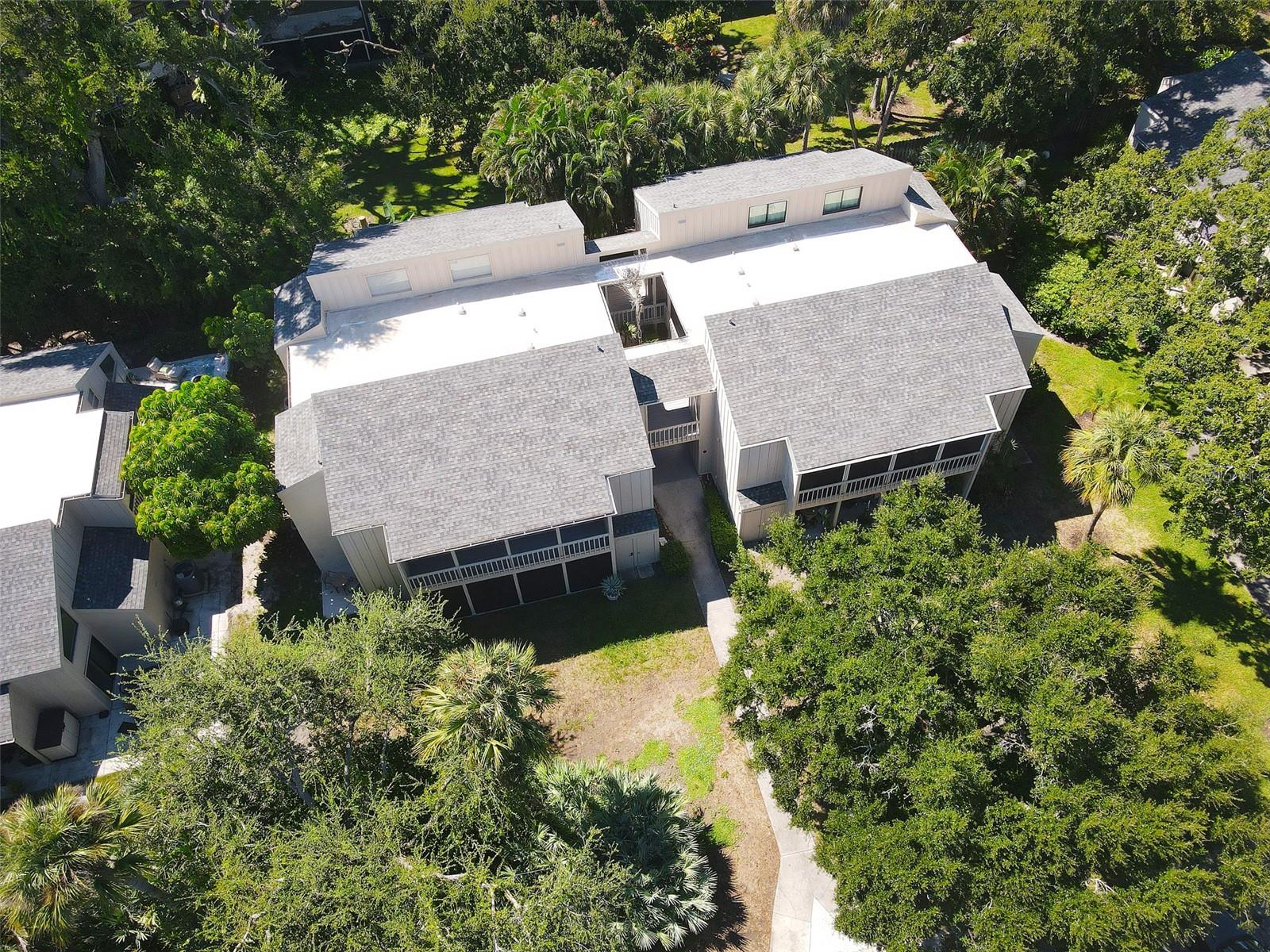 Image 34 of 42 For 2204 Bahia Vista Street D7