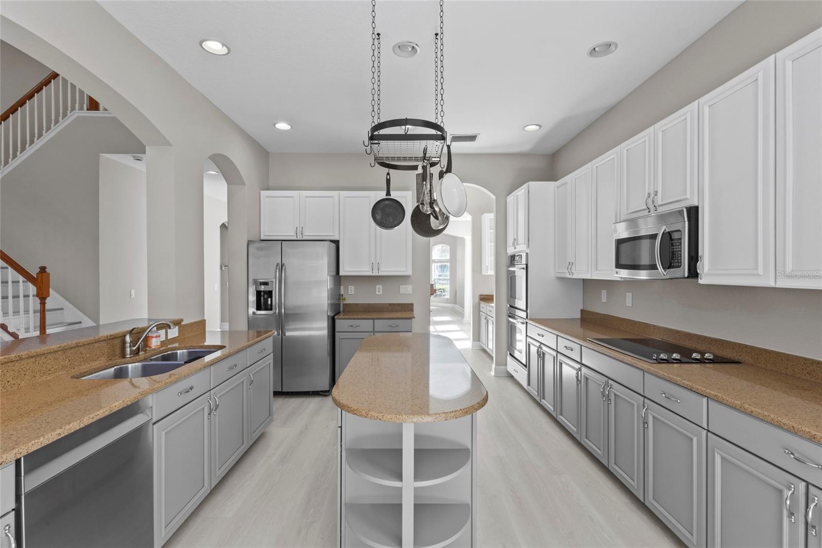 Image 10 of 54 For 8134 Santa Rosa Court