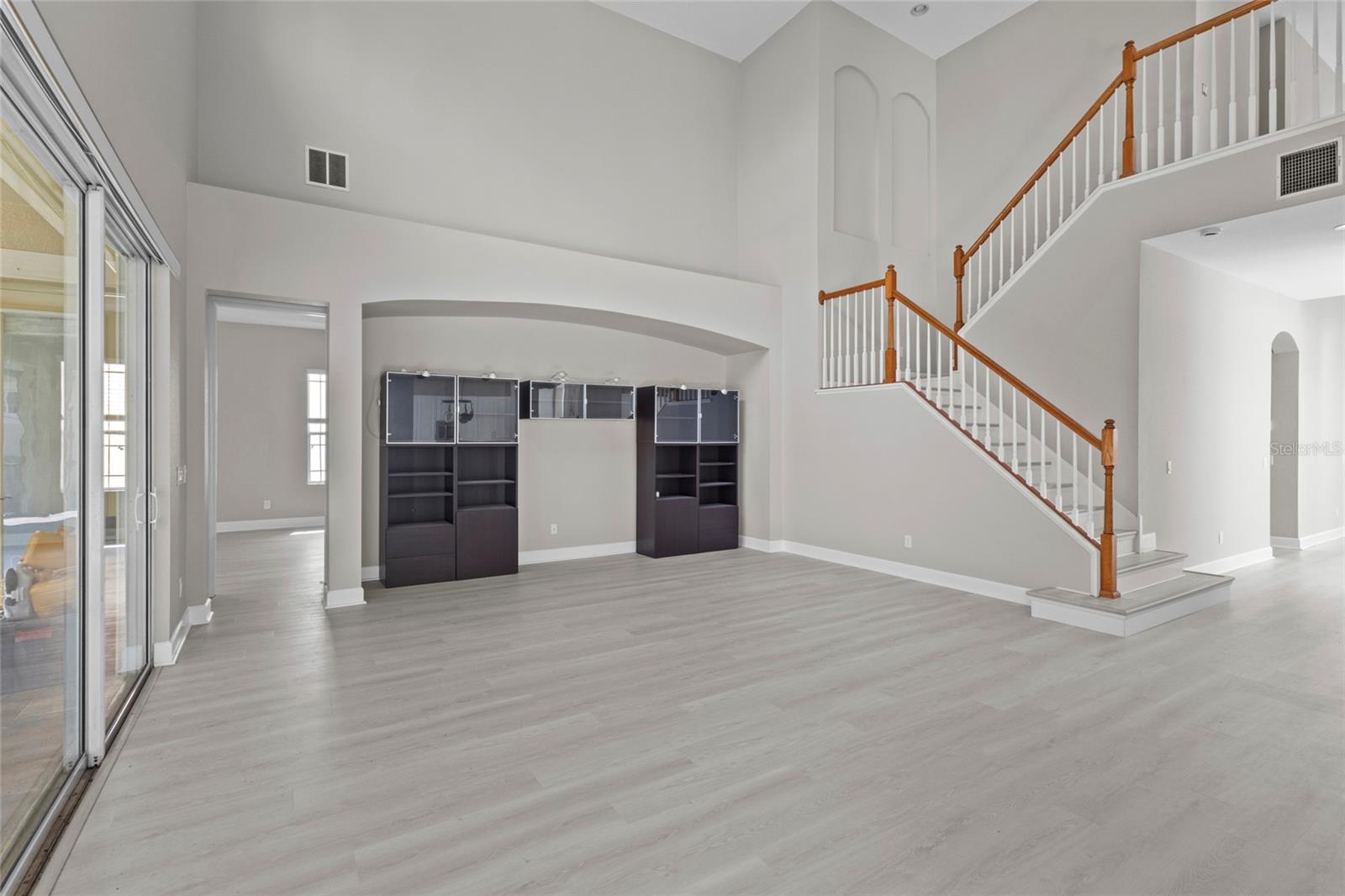 Image 13 of 54 For 8134 Santa Rosa Court