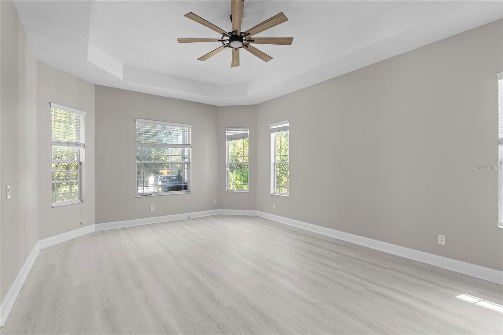 Image 17 of 54 For 8134 Santa Rosa Court