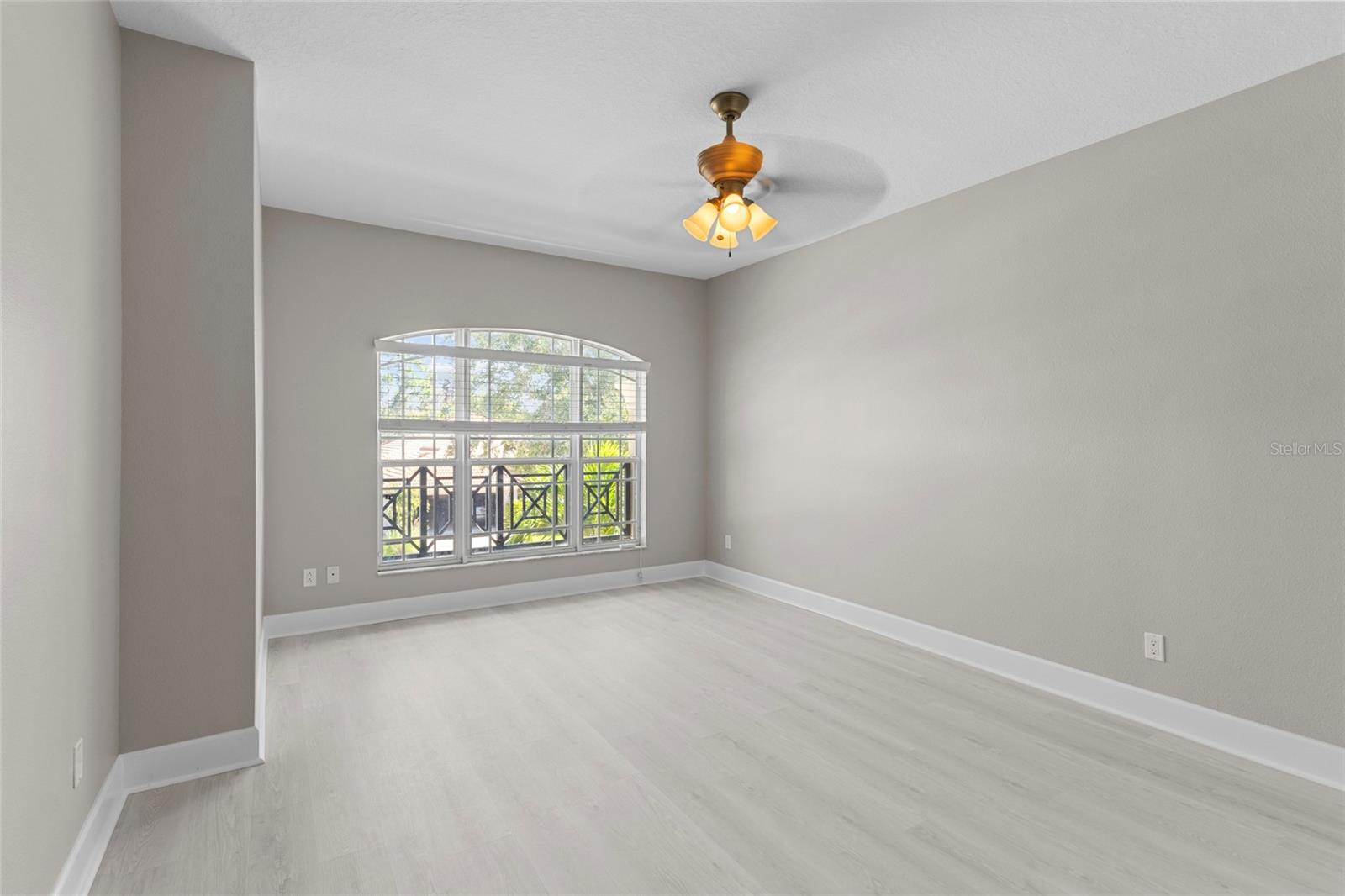 Image 37 of 54 For 8134 Santa Rosa Court