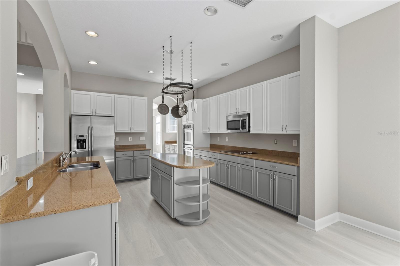 Image 9 of 54 For 8134 Santa Rosa Court