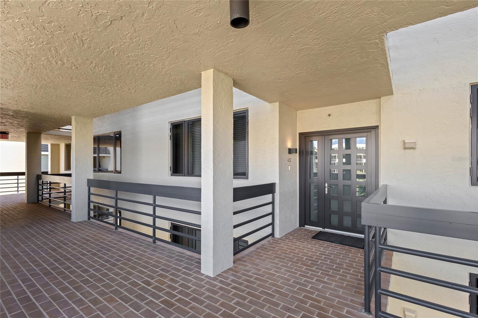 Image 43 of 47 For 1065 Gulf Of Mexico Drive 402